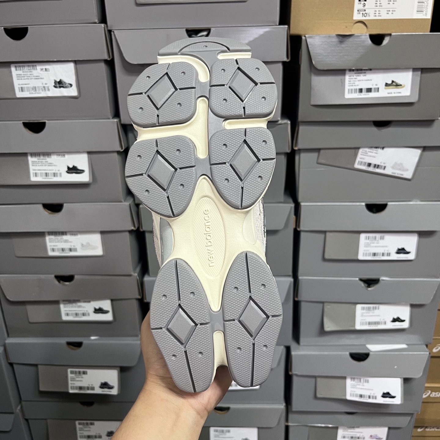 M版
NB Joe Freshgoods x New Balance 公司级版本NB9060 复古休闲运