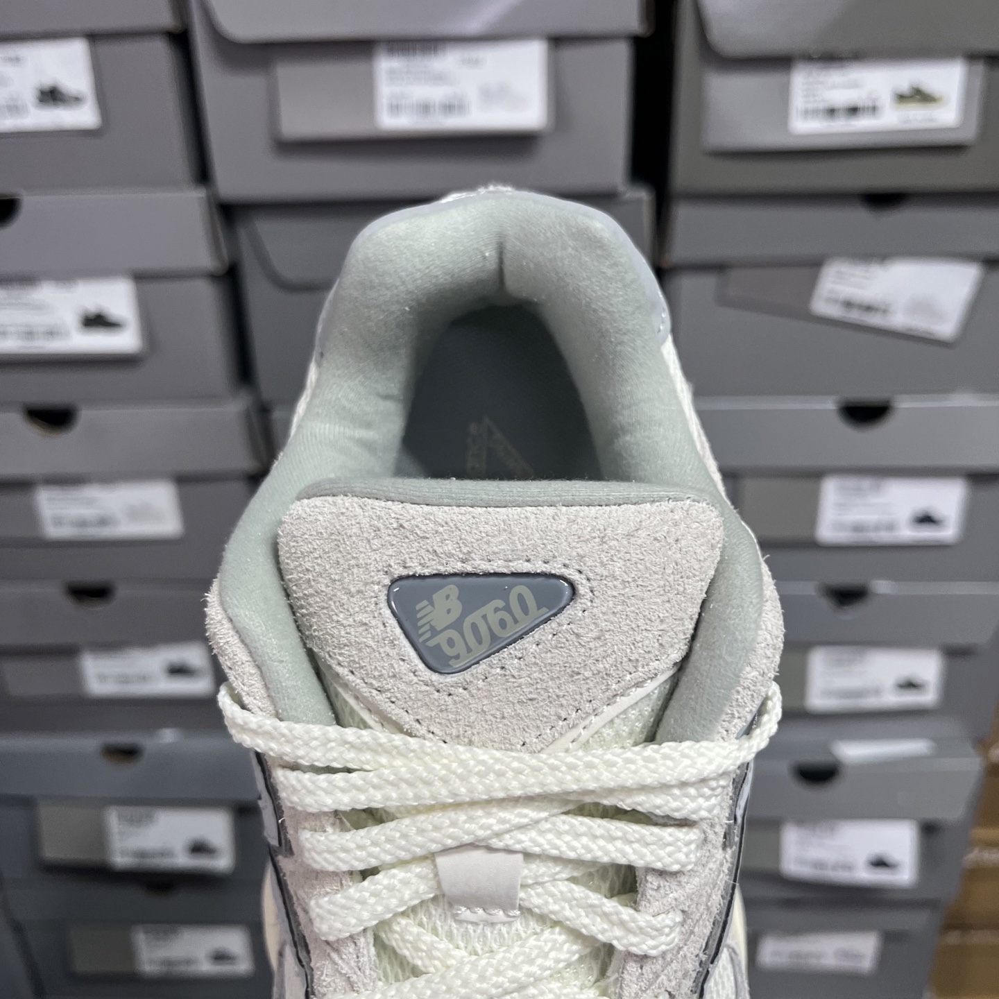 M版
NB Joe Freshgoods x New Balance 公司级版本NB9060 复古休闲运
