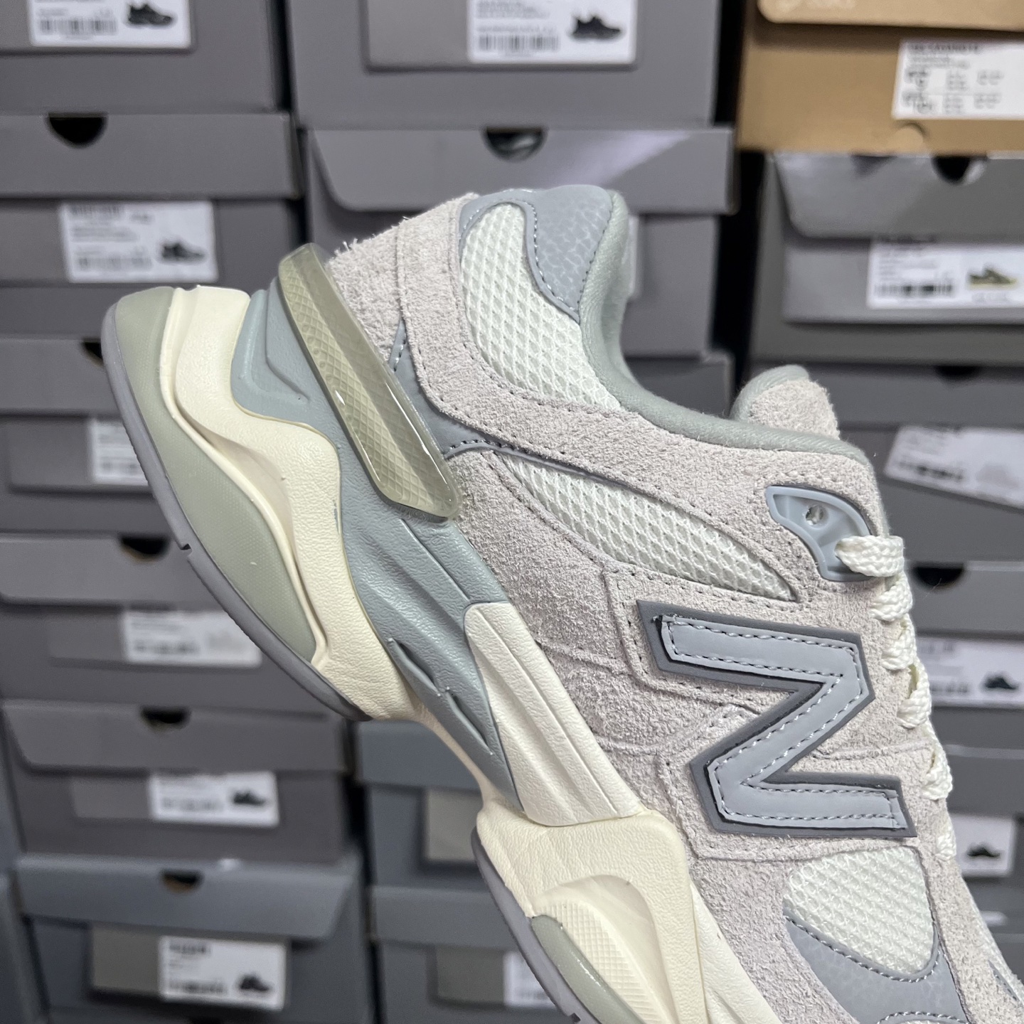 M版
NB Joe Freshgoods x New Balance 公司级版本NB9060 复古休闲运