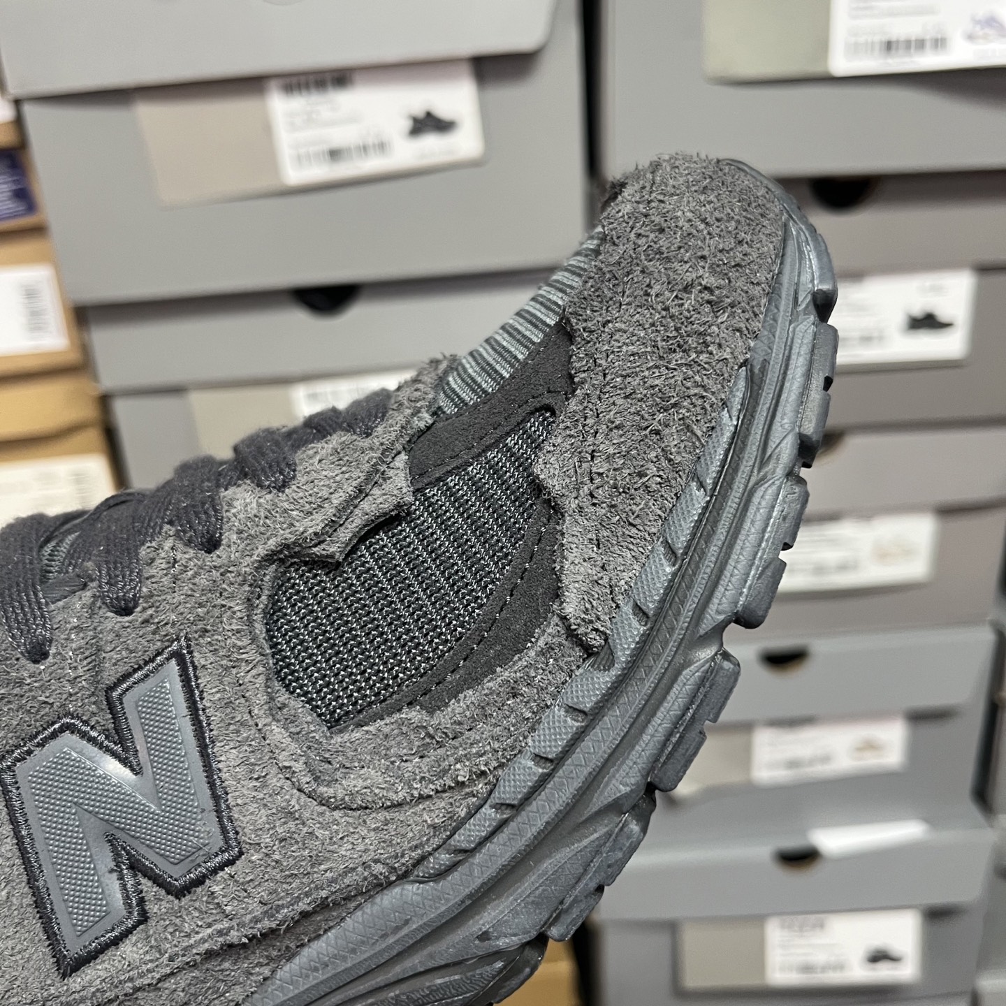 
全新版本升级 New Balance NB 2002R 幻影黑

货号：M2002RDB
尺码：35.