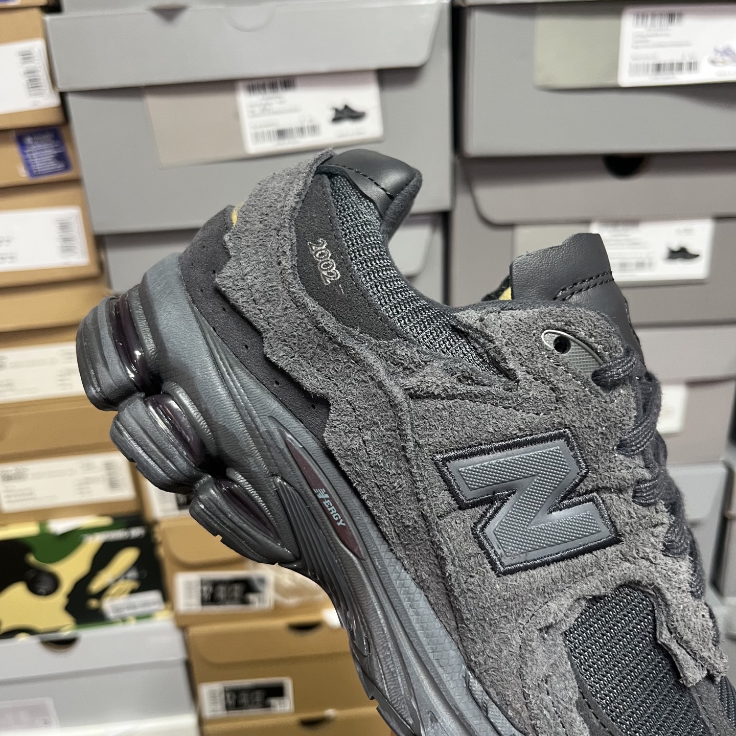 
全新版本升级 New Balance NB 2002R 幻影黑

货号：M2002RDB
尺码：35.