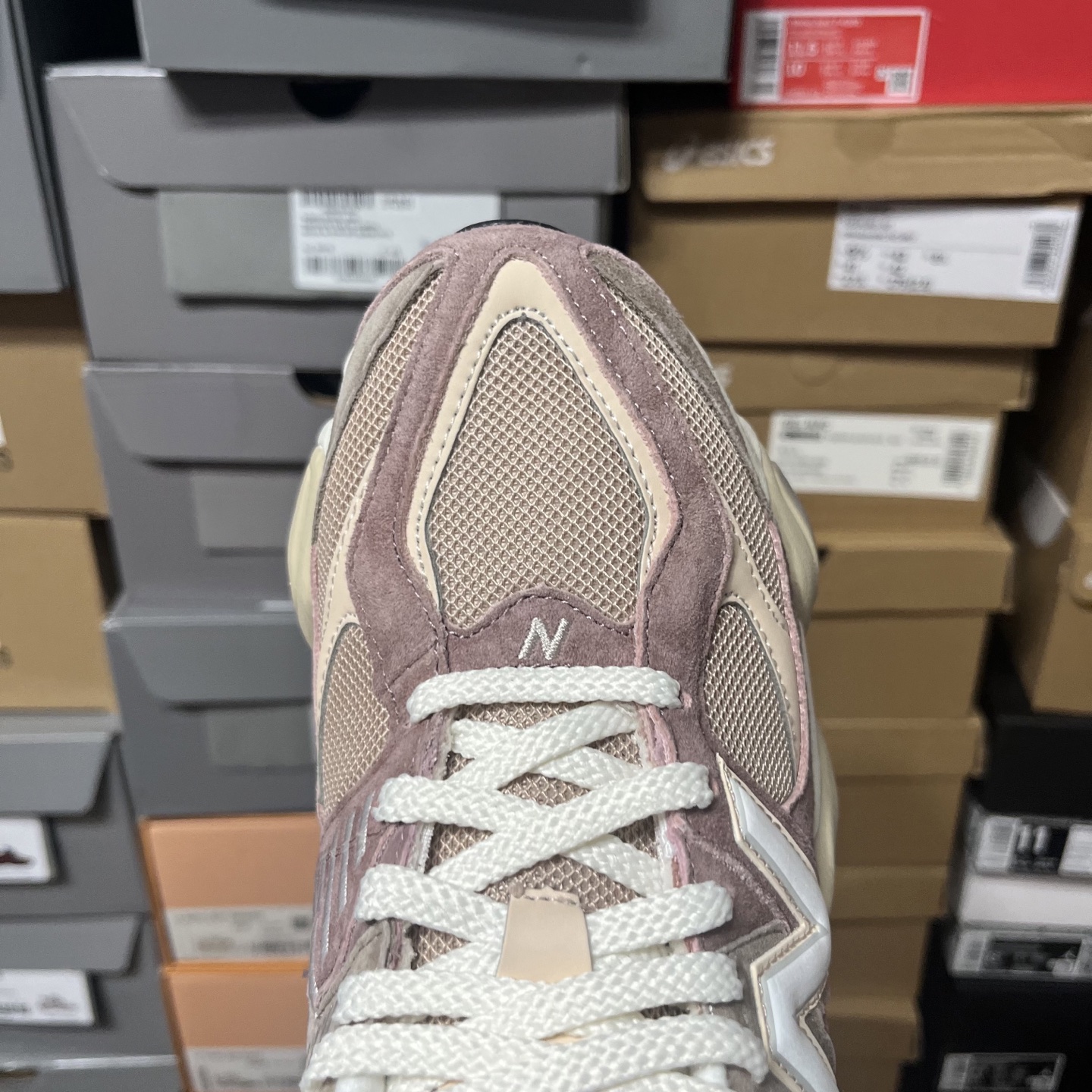 
纯原标杆 品质无敌 New Balance NB 9060 粉棕

货号：U9060ZGB
尺码：36