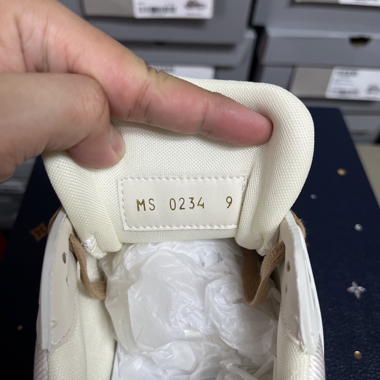   LV路易威登Louis Vuitton Trainer Sneaker Low 运动系列低帮复古百搭