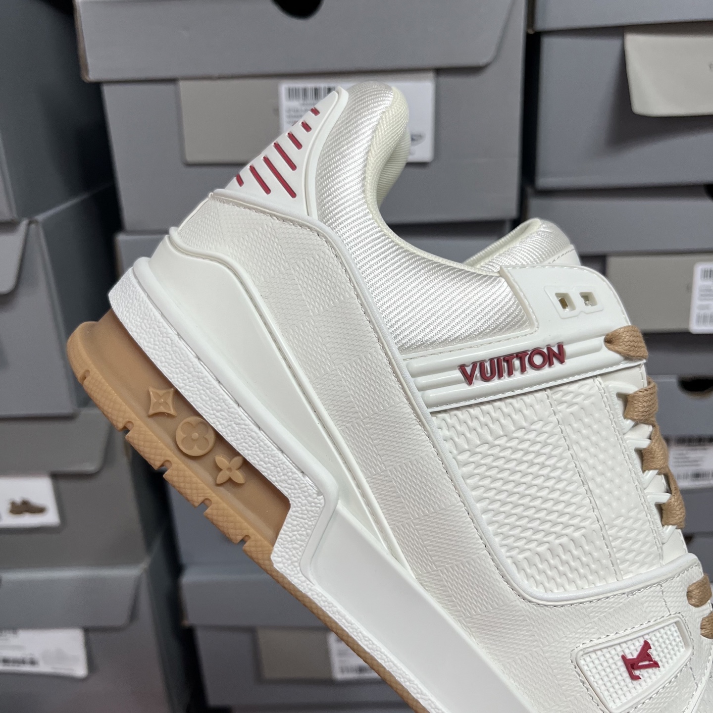   LV路易威登Louis Vuitton Trainer Sneaker Low 运动系列低帮复古百搭