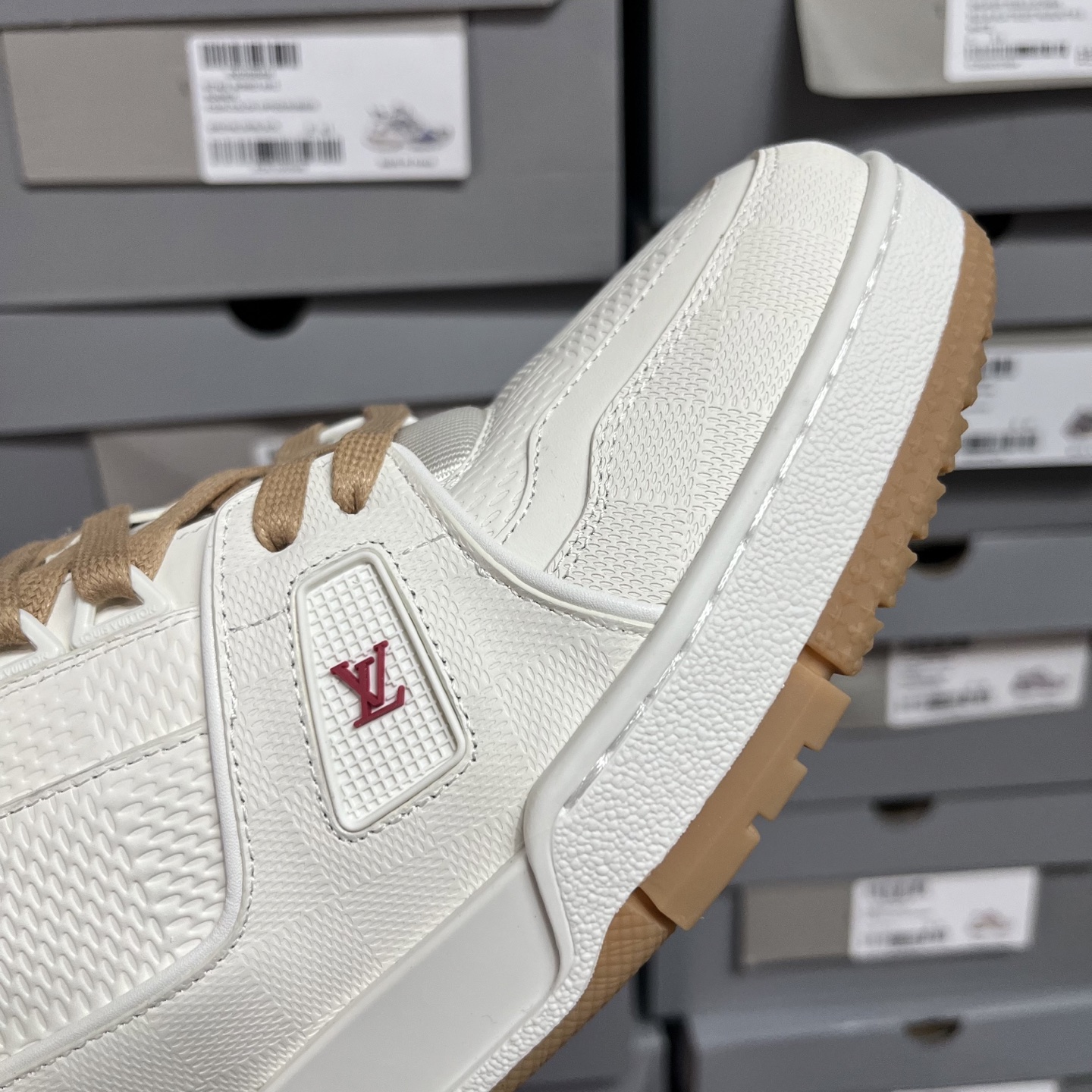   LV路易威登Louis Vuitton Trainer Sneaker Low 运动系列低帮复古百搭