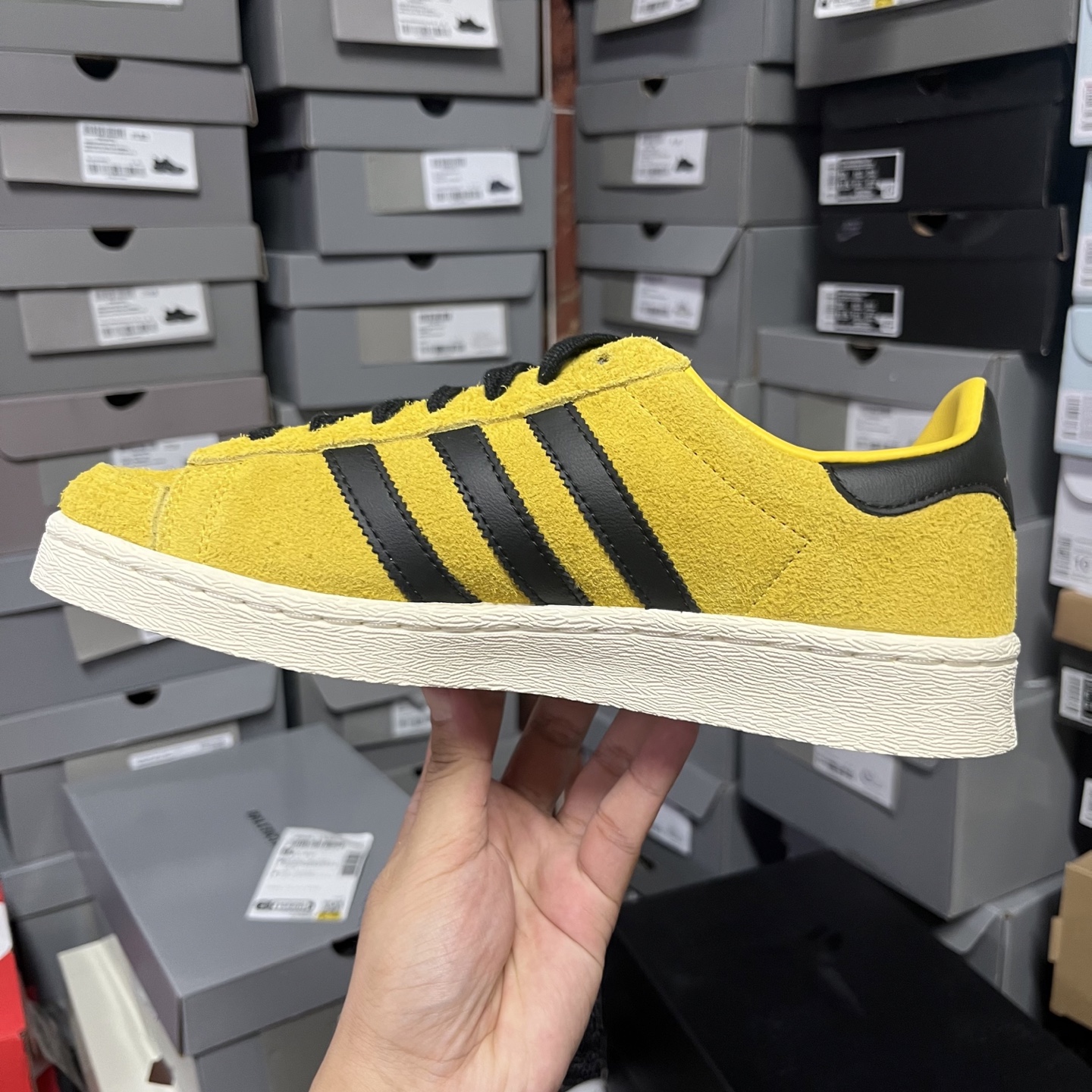 
纯原 Bruce Lee x AD 阿迪 联名款低帮休闲板鞋 JR1597  头部一线大厂出品 高端外