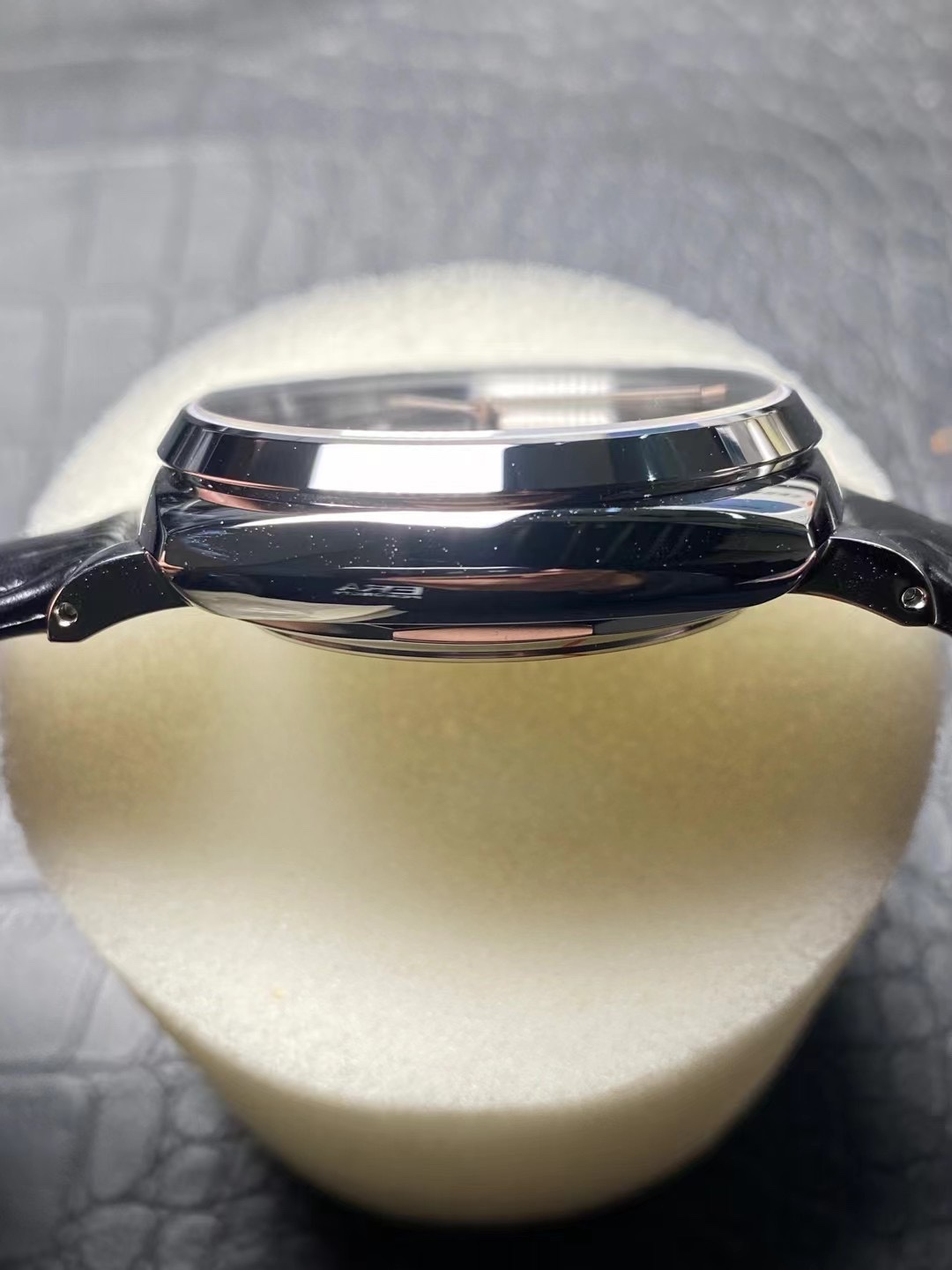 파네라이 PAM1250 시계 이미지 4