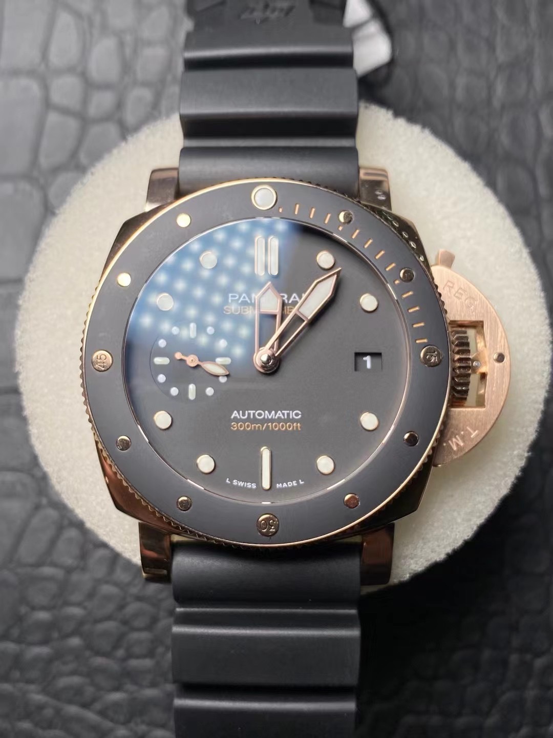 파네라이 PAM2164 42mm VS 공장 레플리카 43835