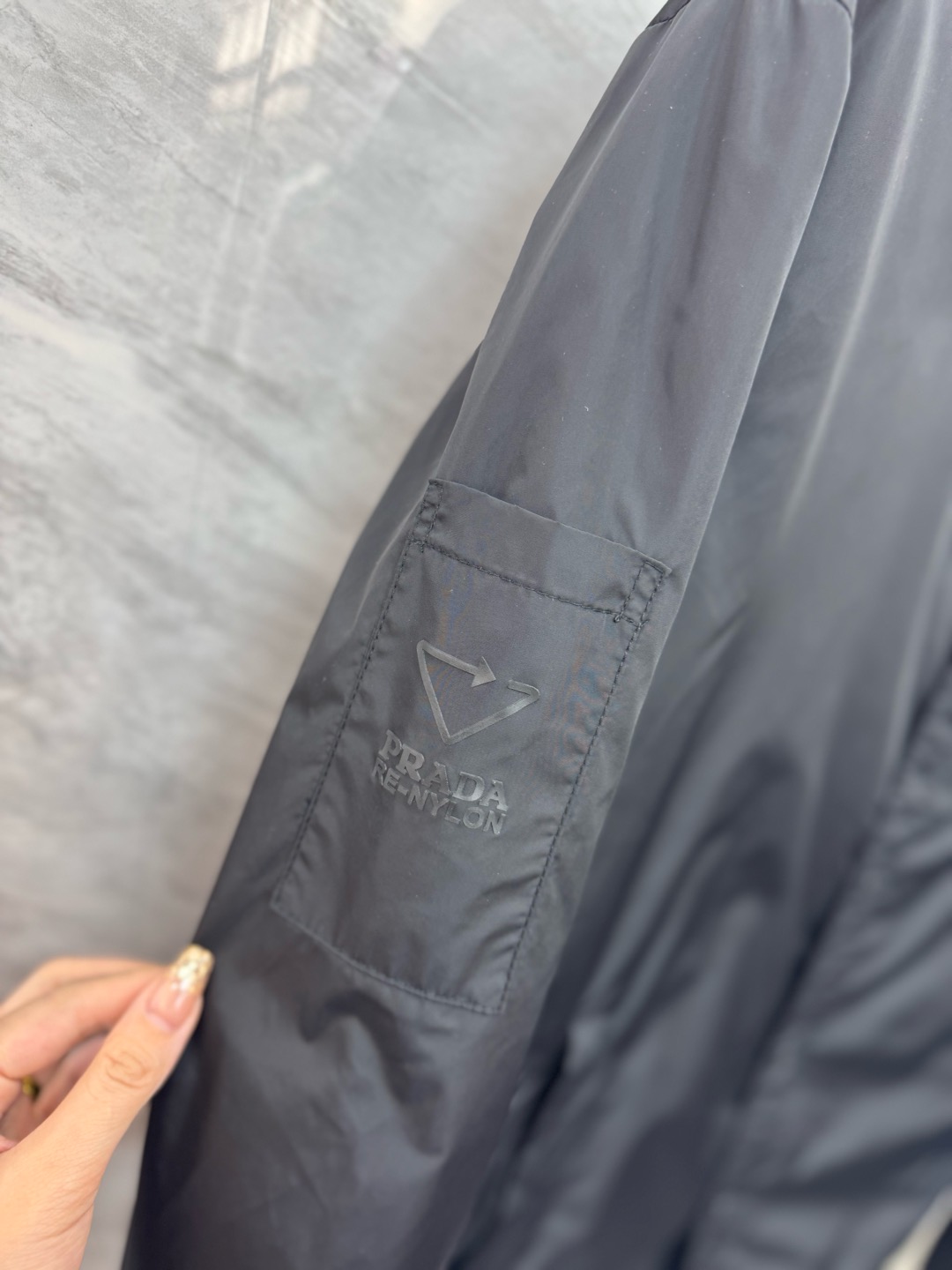  2025SS早春新品🆕普拉达男士【户外】夹克外套 系列‼️‼️

⚠️⚠️柜台同步  原版五金   做