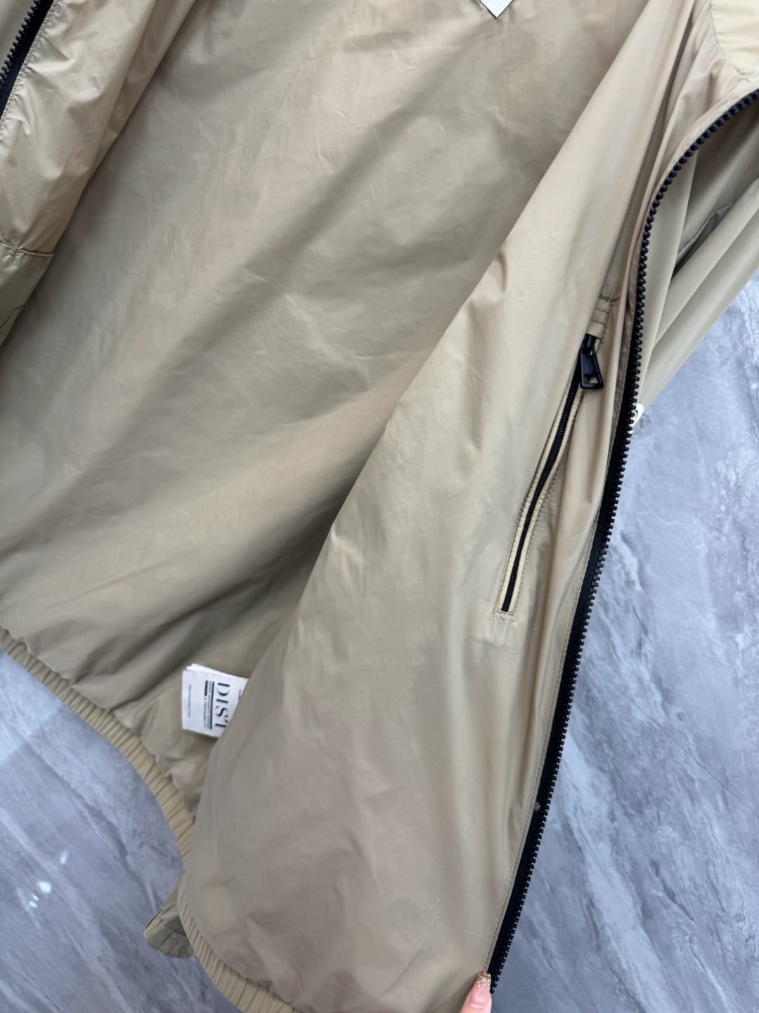 2025SS早春新品🆕蒙口男士【户外】夹克外套 系列‼️‼️

⚠️⚠️柜台同步  原版五金   做工