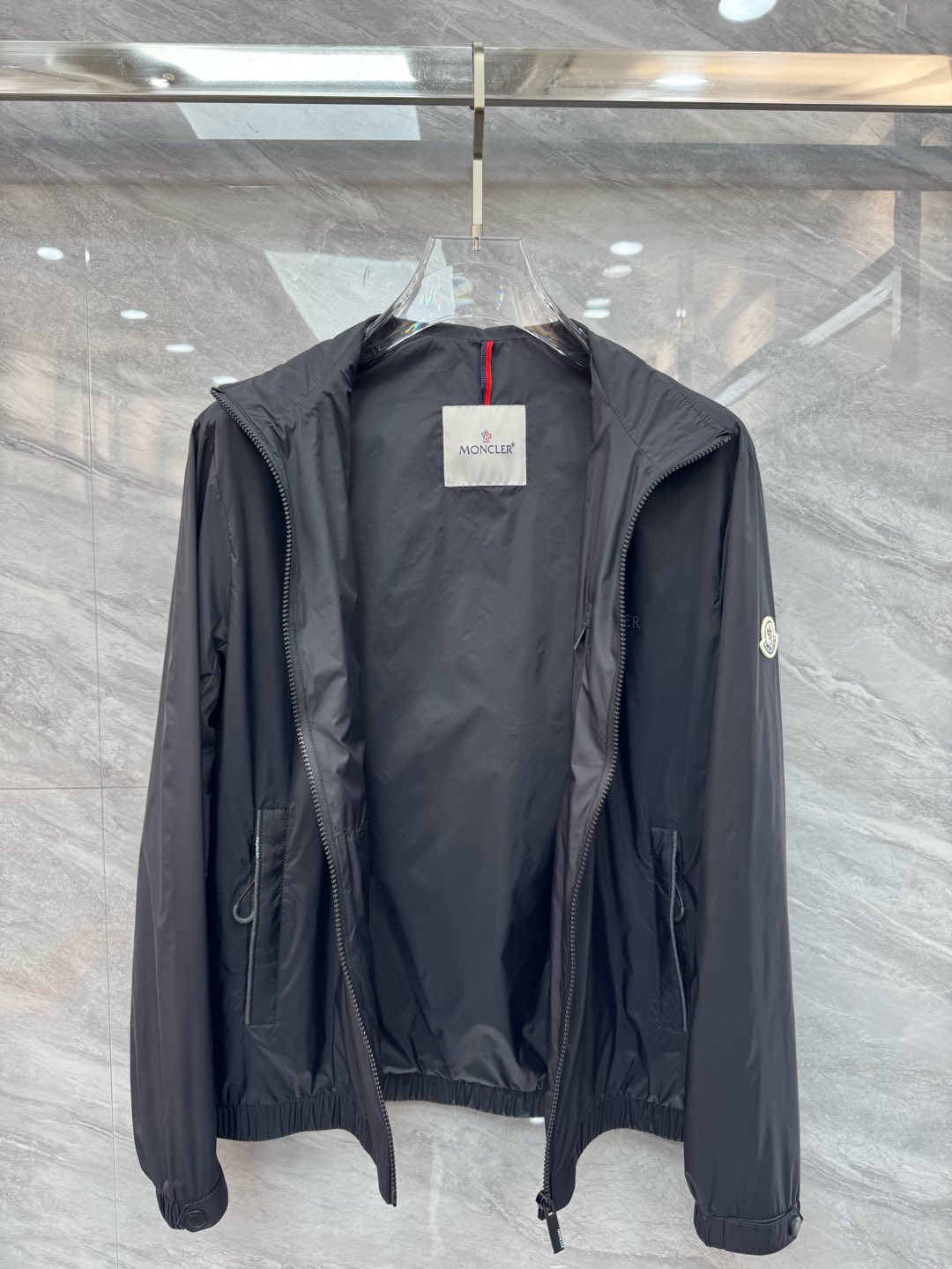  2025SS早春新品🆕蒙口男士【户外】夹克外套 系列‼️‼️

⚠️⚠️柜台同步  原版五金   做工