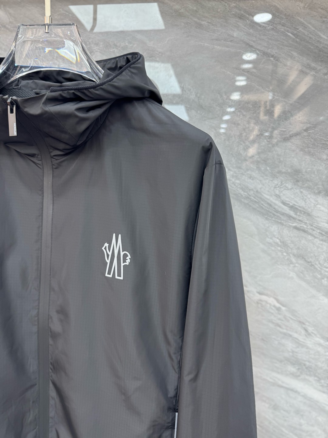  2025SS早春新品🆕蒙口男士【户外】华夫格面料夹克外套 系列‼️‼️

⚠️⚠️柜台同步  原版五金