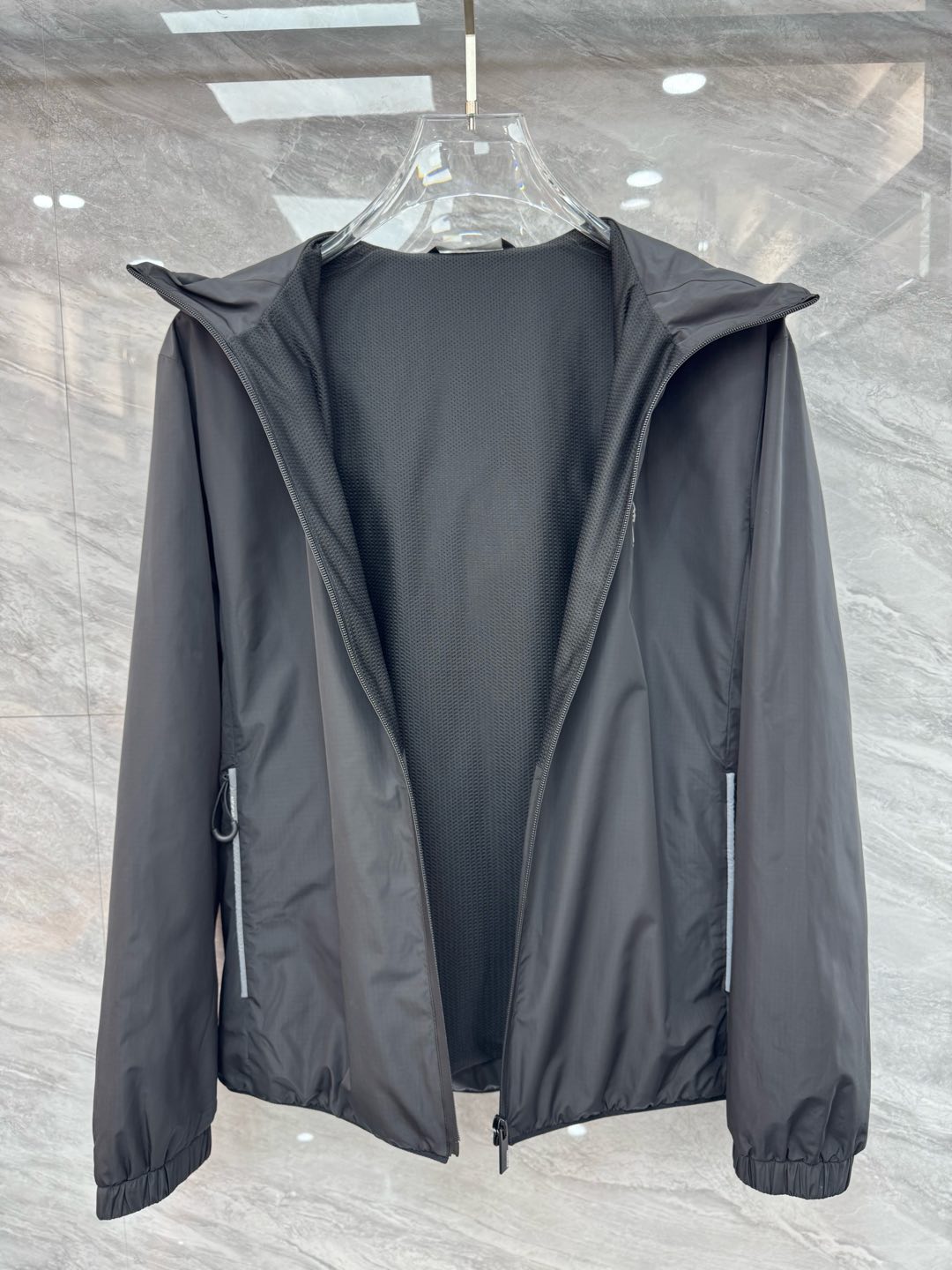  2025SS早春新品🆕蒙口男士【户外】华夫格面料夹克外套 系列‼️‼️

⚠️⚠️柜台同步  原版五金