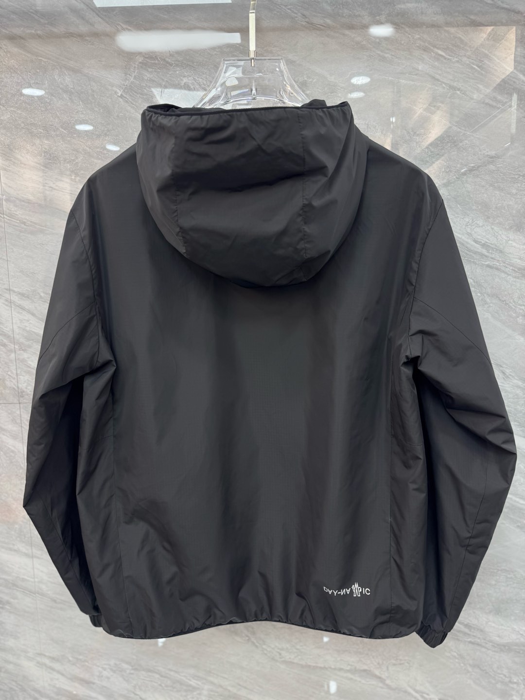  2025SS早春新品🆕蒙口男士【户外】华夫格面料夹克外套 系列‼️‼️

⚠️⚠️柜台同步  原版五金