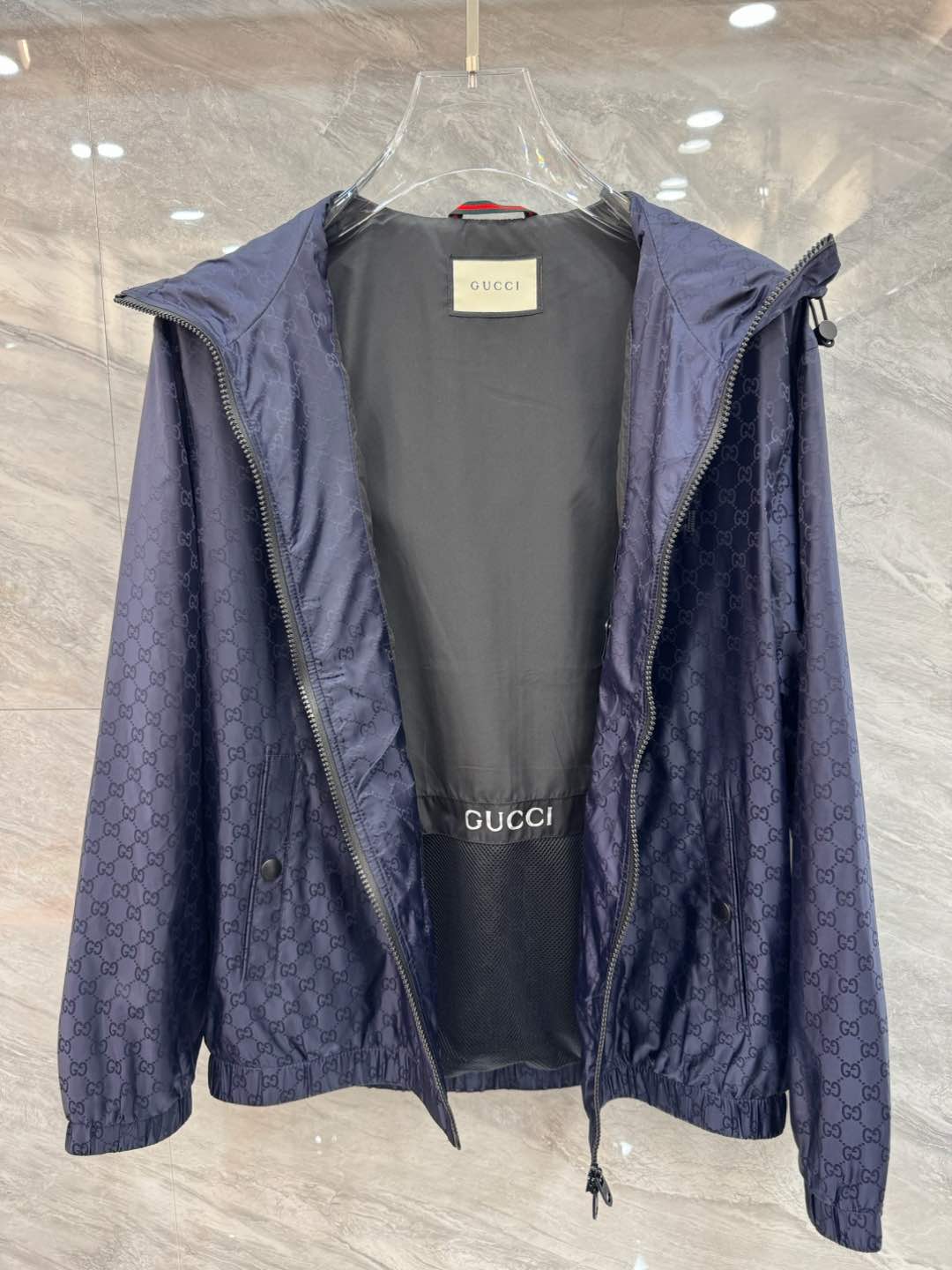  2025SS早春新品🆕Gucci男士【提花】夹克外套 系列‼️‼️

⚠️⚠️柜台同步  原版五金  