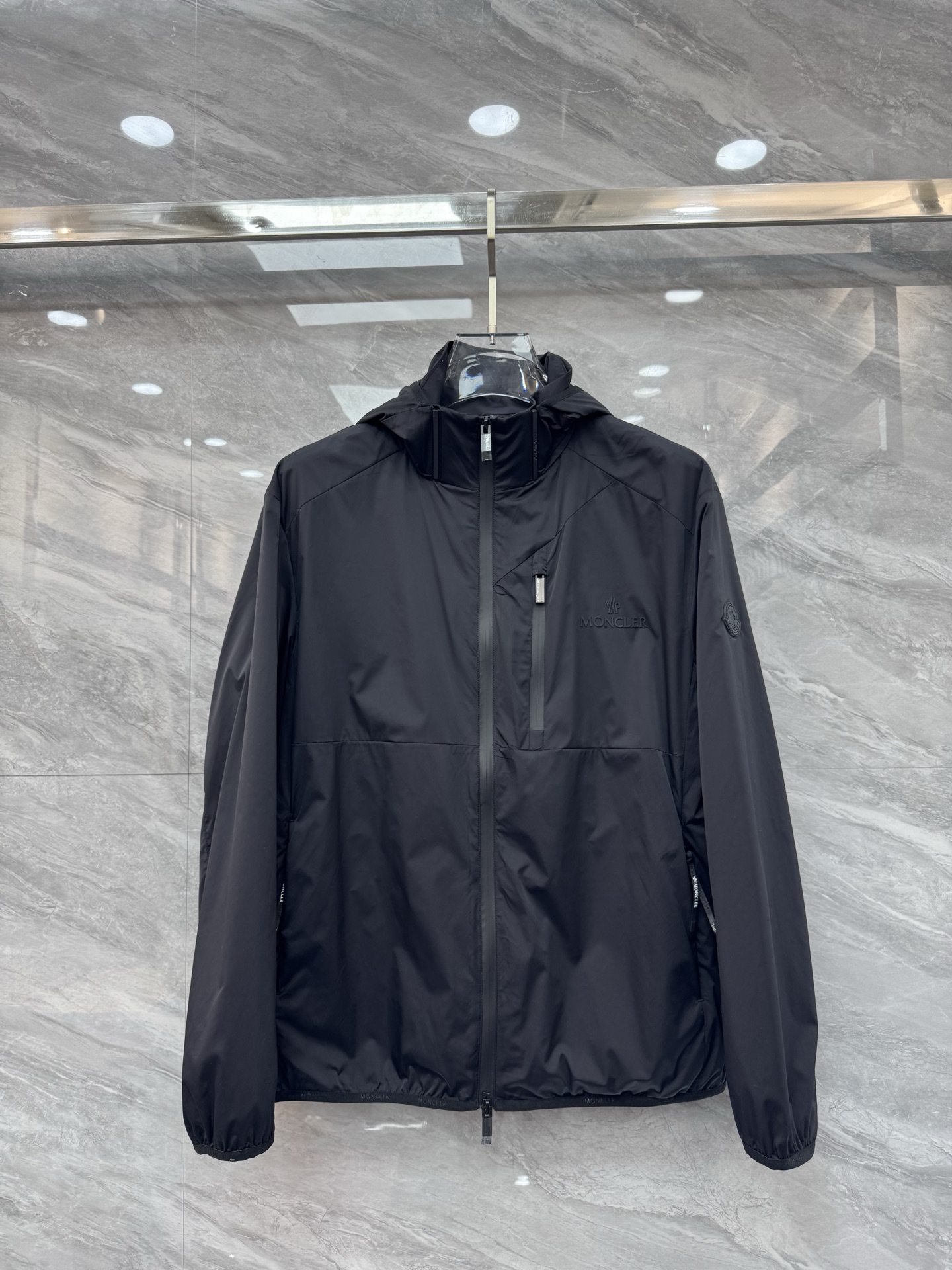  2025SS早春新品🆕蒙口【可拆】夹克外套‼️‼️

⚠️⚠️柜台同步  原版五金   做工精细  可