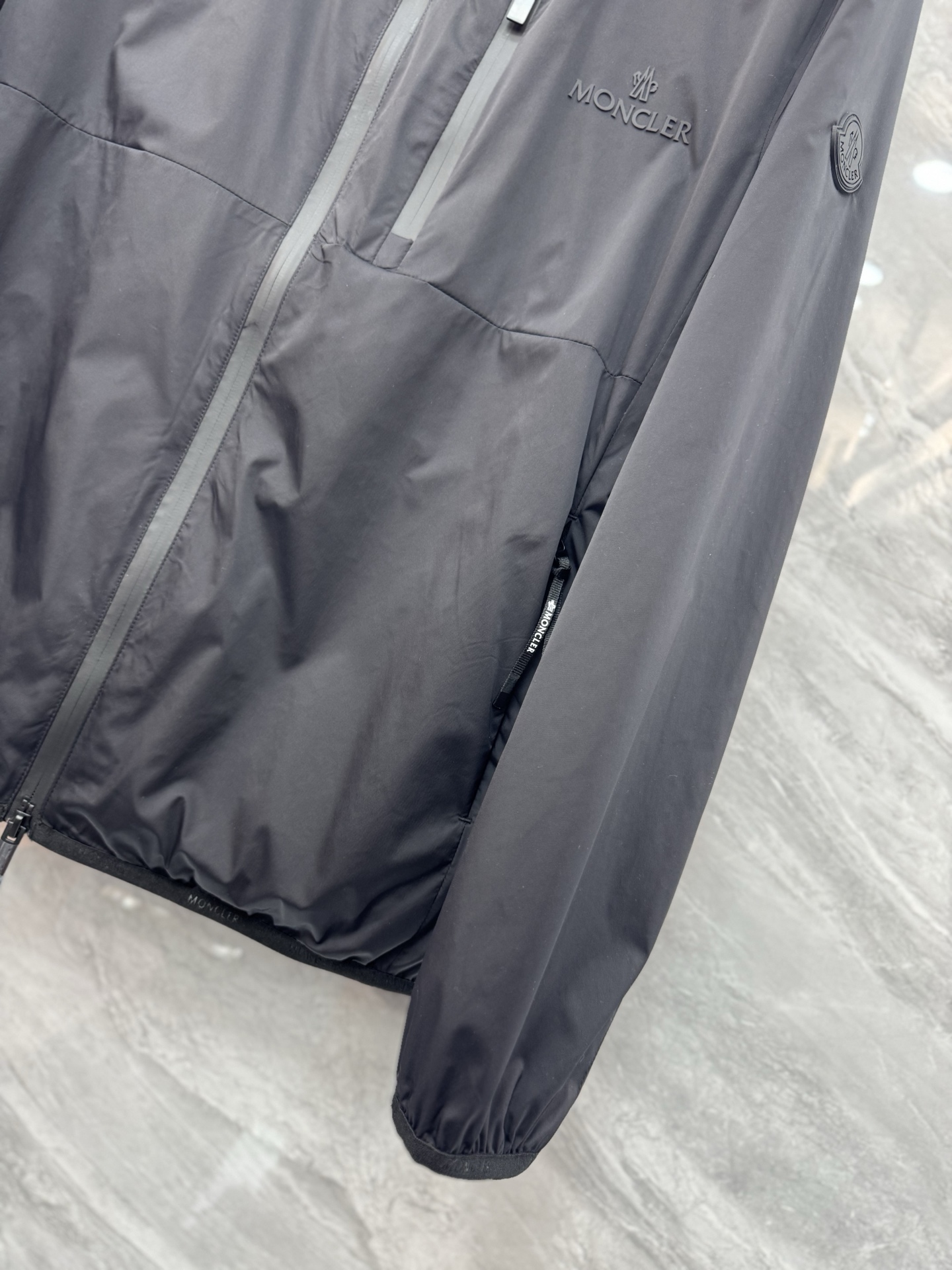  2025SS早春新品🆕蒙口【可拆】夹克外套‼️‼️

⚠️⚠️柜台同步  原版五金   做工精细  可