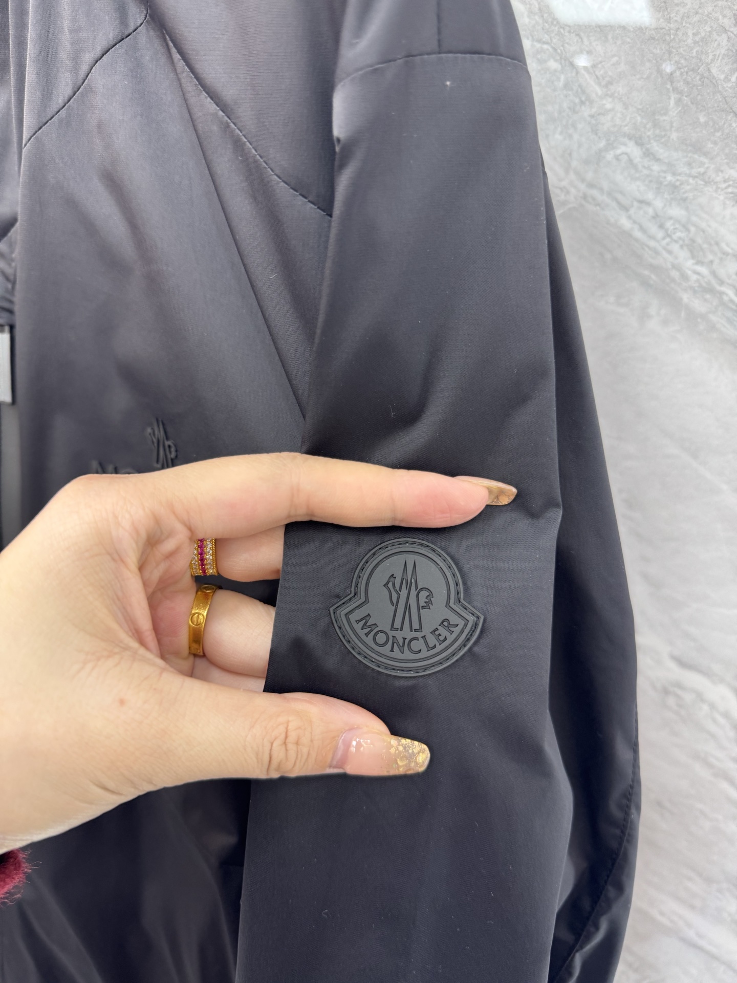  2025SS早春新品🆕蒙口【可拆】夹克外套‼️‼️

⚠️⚠️柜台同步  原版五金   做工精细  可