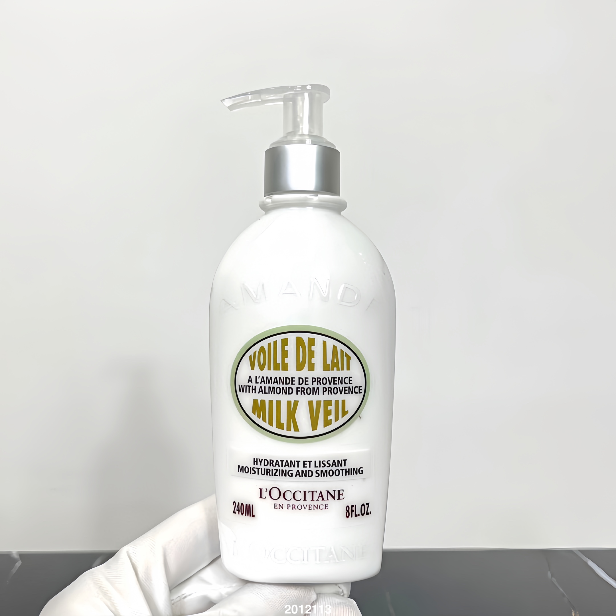 Especial/L'Occitane loción corporal de almendras dulces 240ml! Almendra reafirmante, nutritiva, hidrata profundamente l…