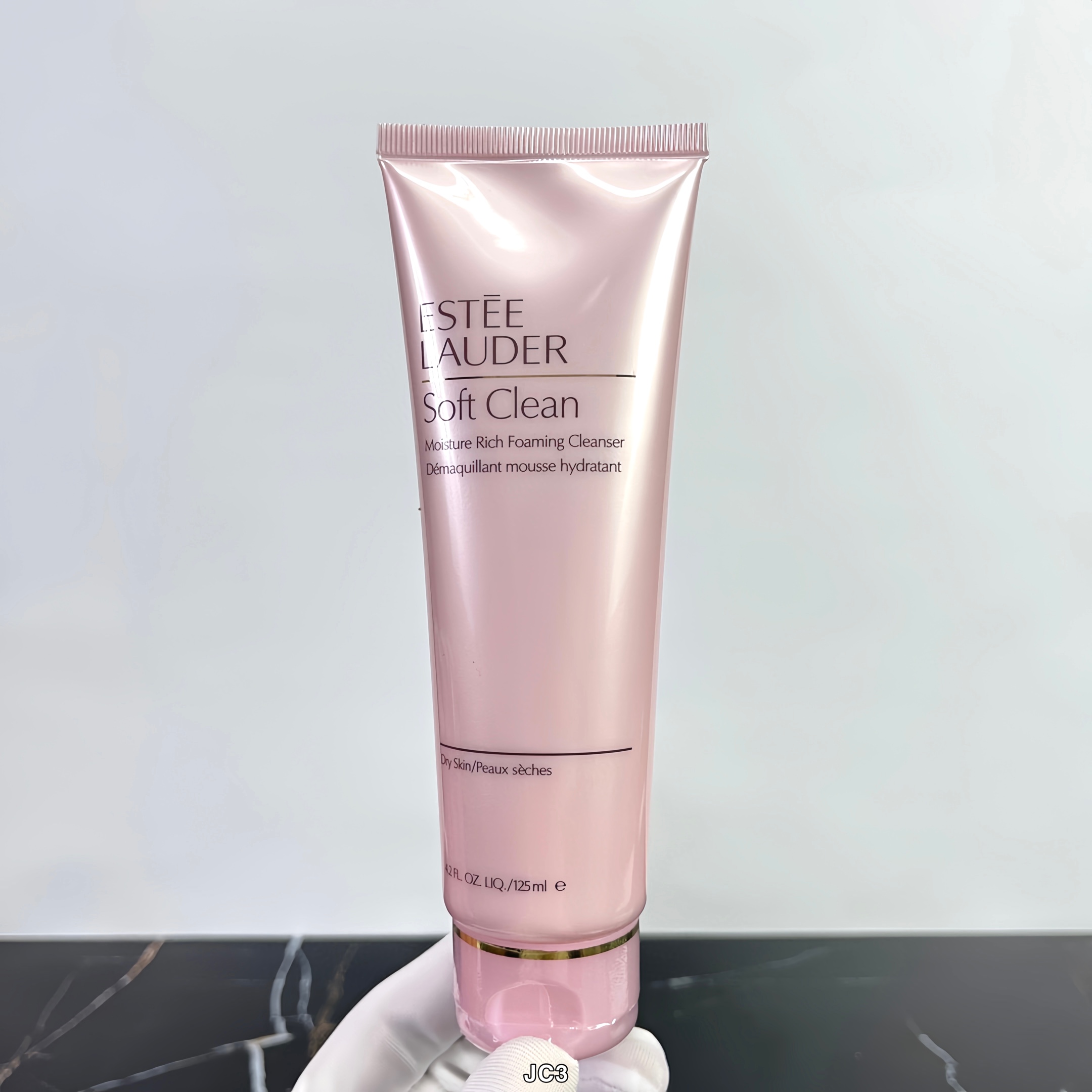 26! Price adjusted! Estée Lauder Pink Amino Acid Cleansing Foam 125ml 🔜 Estée Lauder Pink Amino Acid Cleanser 🌸 Estée…