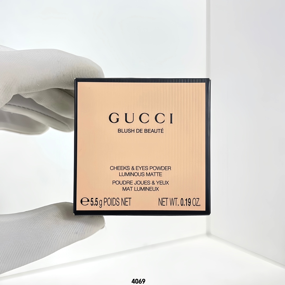 28! GUCCI colorete 5.5g 🔜 números de color actualizados❗️ 8 colores: 01#-02#-03#-04#-05#-06#-07#-09#. Colorete GUCCI É…