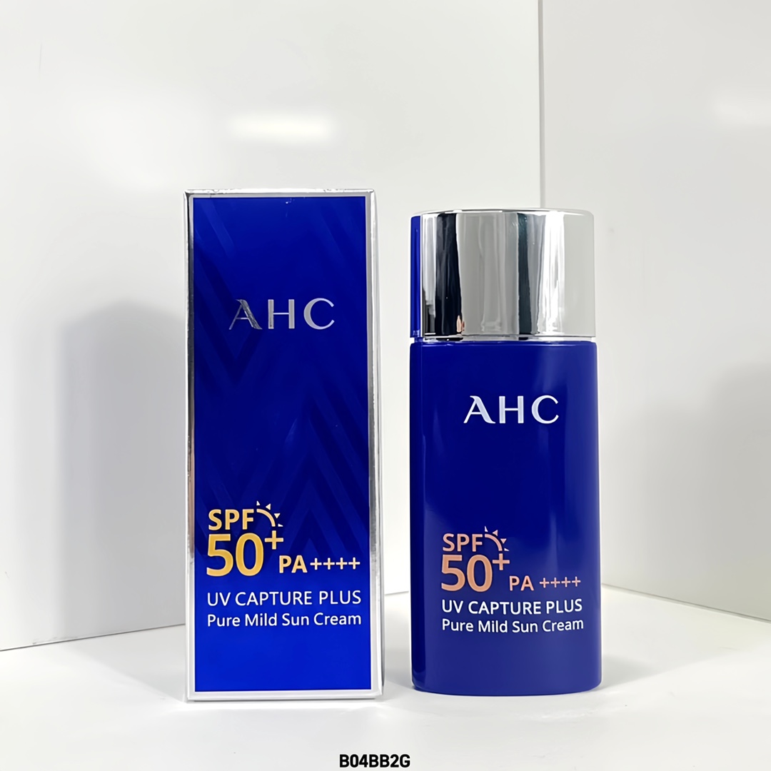 18! Versión anterior de AHC protector solar frasco azul 50ml🔜código B04BB2G! Última fecha❗️Con etiqueta en chino y ver…