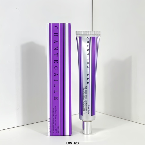 Chantecaille Just Skin Anti-Smog Tinted Moisturizer SPF 15 - Flawless Finish 1 Chantecaille Just Skin Anti-Smog Tinted Moisturizer SPF 15 - Flawless Finish