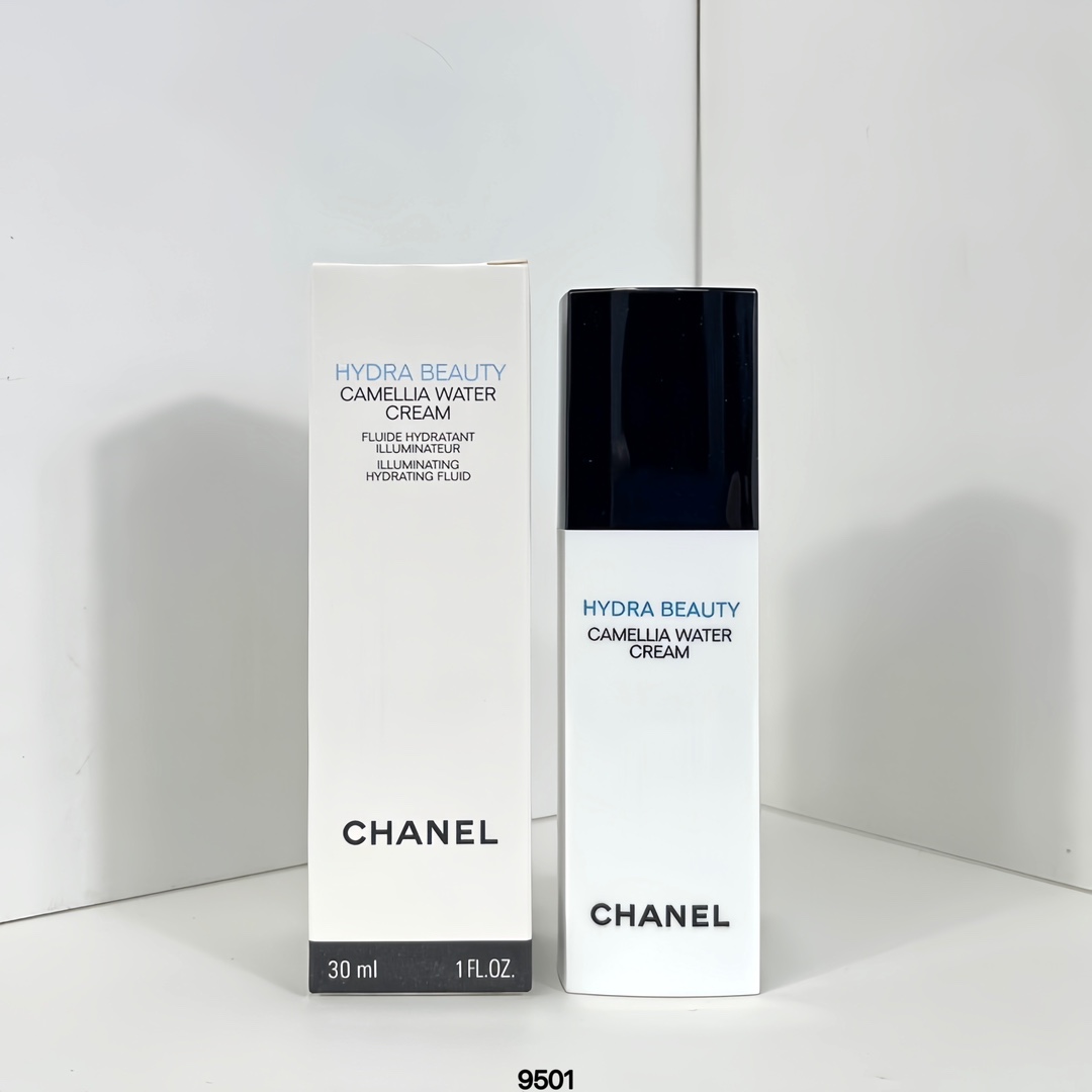 Chanel Hydra Beauty Micro Loción 30ml! Textura ligera y acuosa, se extiende con frescura, hidratante sin grasa, máxima …