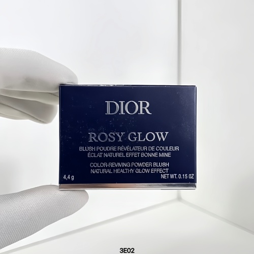 Dior Rosy Glow Blush - Color-Reviving Powder Blush, Natural Healthy Glow 1 Dior Rosy Glow Blush - Color-Reviving Powder Blush, Natural Healthy Glow