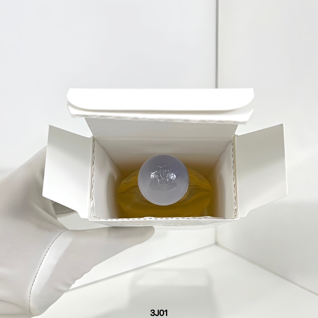 Louis Vuitton Haute Couture Haute Couture Ready-to-Wear Clothing Dress 3