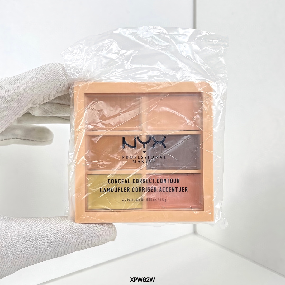 25! NYX 6-color concealer palette 04# color 🔜ZPW62W code! NYX six-color concealer palette. A very moisturizing conceal…