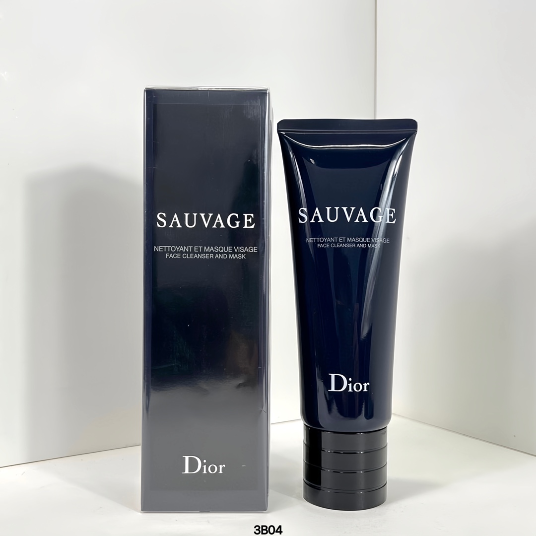 28！高质量迪奥旷野男士二合一洗面奶120ml🔜可配中文标✔DIOR旷野二合一洁面，分享过很多次了，和旷野香水一个味道，清透的木质香味，上脸泡沫绵密细腻，洗的很干净，而且洗完不会有紧绷感，爱出油的夏天用这个真的非常合适，不仅是洁面，还可…