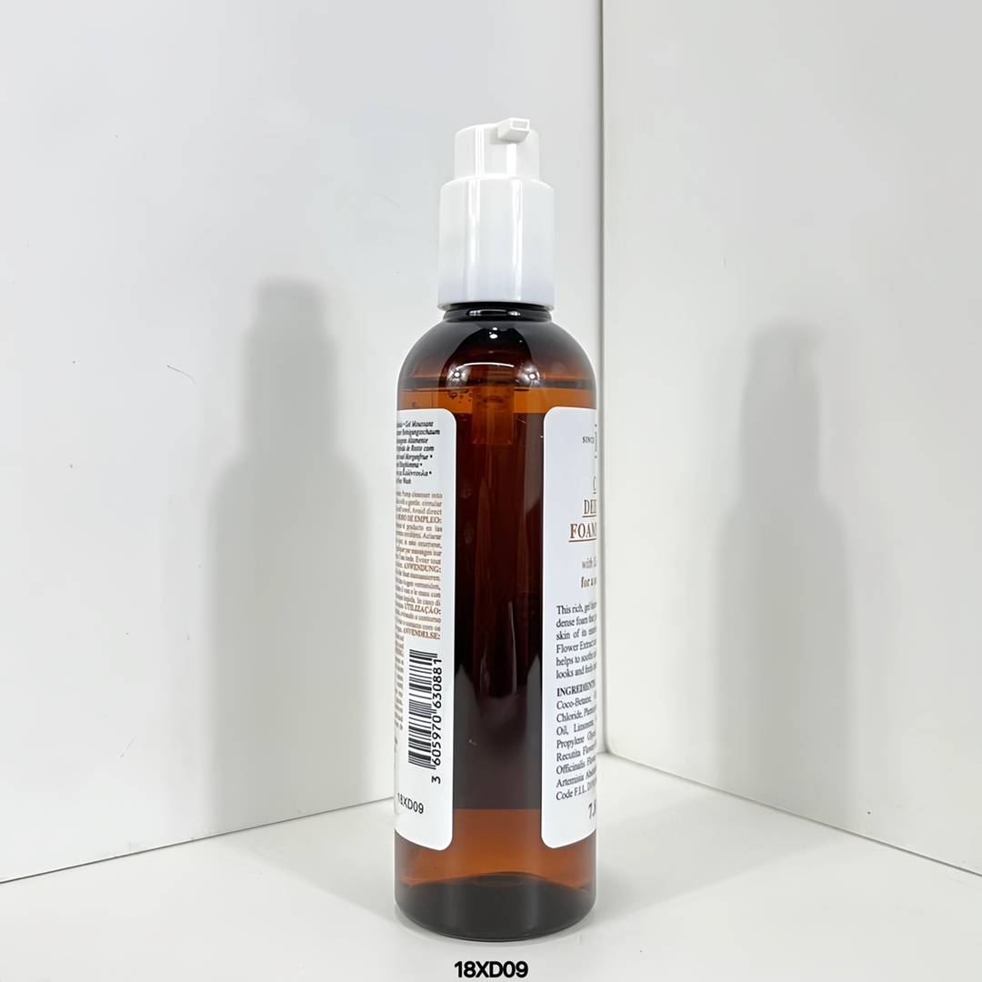 Kiehl's Calendula Deep Cleansing Foaming Face Wash - 230ml 4 i1719890702 118 0
