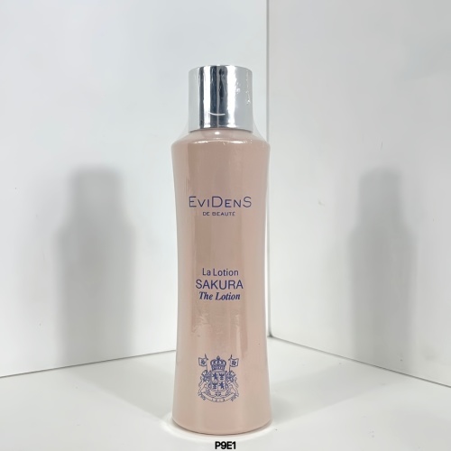 EviDens de Beauté La Lotion Sakura Anti-Glycation Essence Water 125ml 1 EviDens de Beauté La Lotion Sakura Anti-Glycation Essence Water 125ml