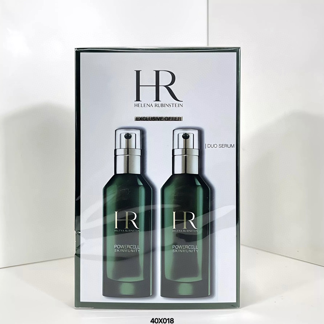60包 新版HR绿宝瓶精华100ml。🔜40X018编码！单支价❗️新版HR赫莲娜绿宝瓶精华两件套100ml*2支装！全球每3分钟即售出1瓶的口碑精华！5日后，你就会发现肌肤展现年轻状态~烂脸都能修复好，相当全能，抗氧化，保湿，维稳，修复，去红血丝效果一级棒！