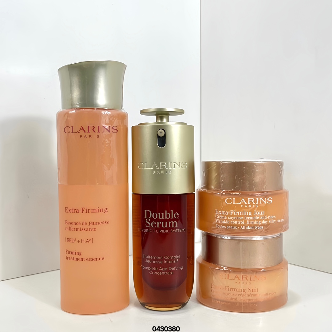 原单品质💰130
娇韵诗双萃弹簧四件套九代！内含：弹簧水200ml+第九代双萃精华50ml+弹簧日霜50ml +弹簧晚霜50ml。