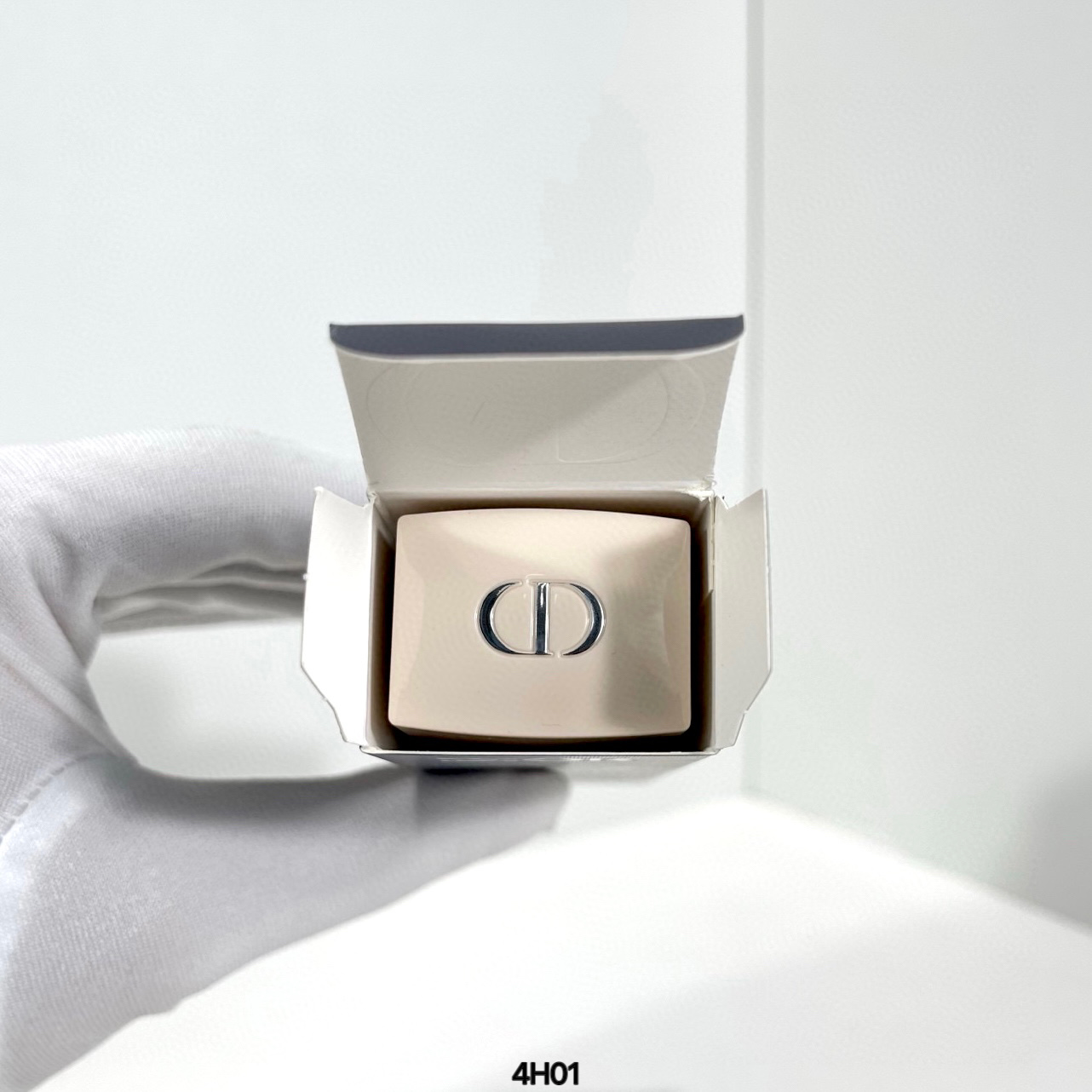 Miniatura 4