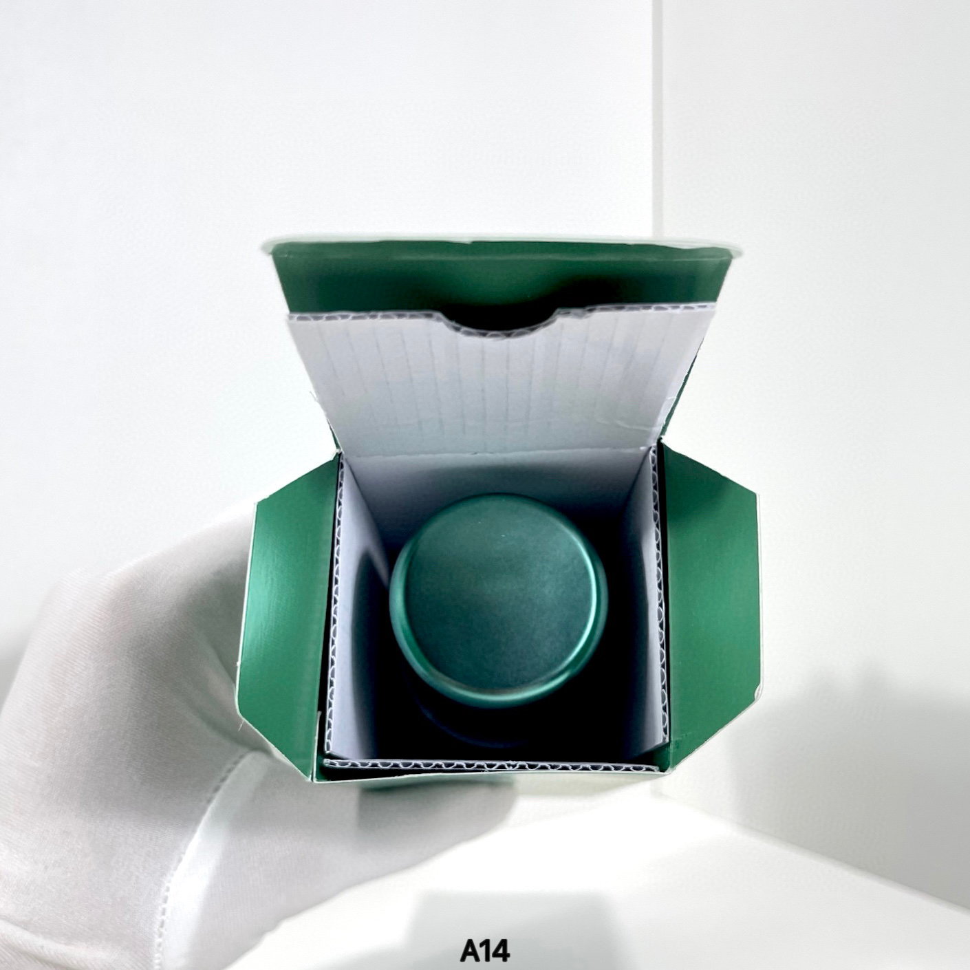 La Mer The Treatment Lotion - תחליב טיפולי לעור שמן, 150 מ"ל 5 i1744375399083 8528 0 3