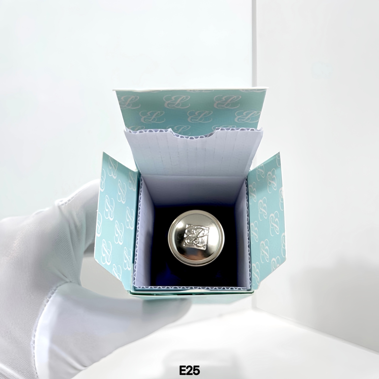Estée Lauder Perfectionist Pro סרום מיצוק ומילוי קמטים עוצמתי - 100 מ"ל 6 i1745319548111 1801 0 4