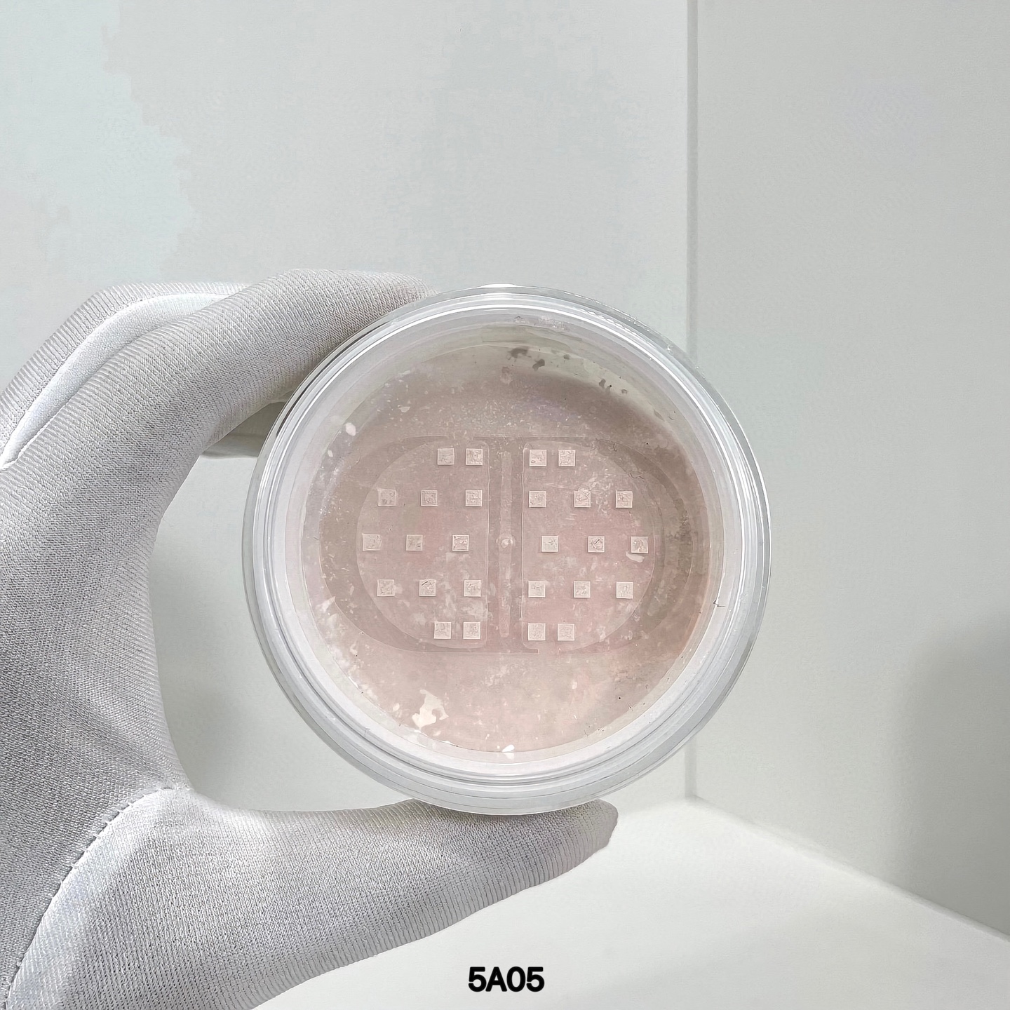 Dior Miss Dior Scented Blooming Powder, Rose Fragrance, 16g, Highlighting 7 i1746446452633 7624 0 4