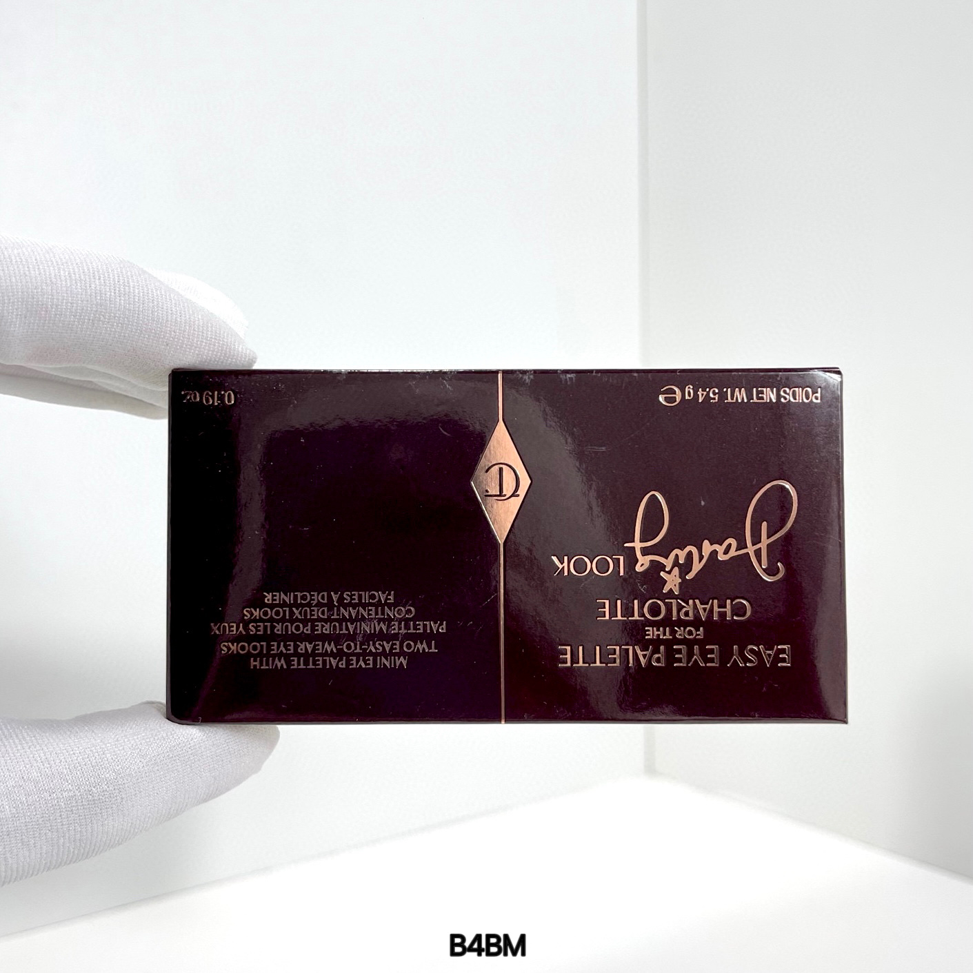 35! (Paleta de 6 sombras CT 5.4g) código B4BM! Tono: Darling. Paleta de 6 sombras nude CT, una paleta puede crear múlti…