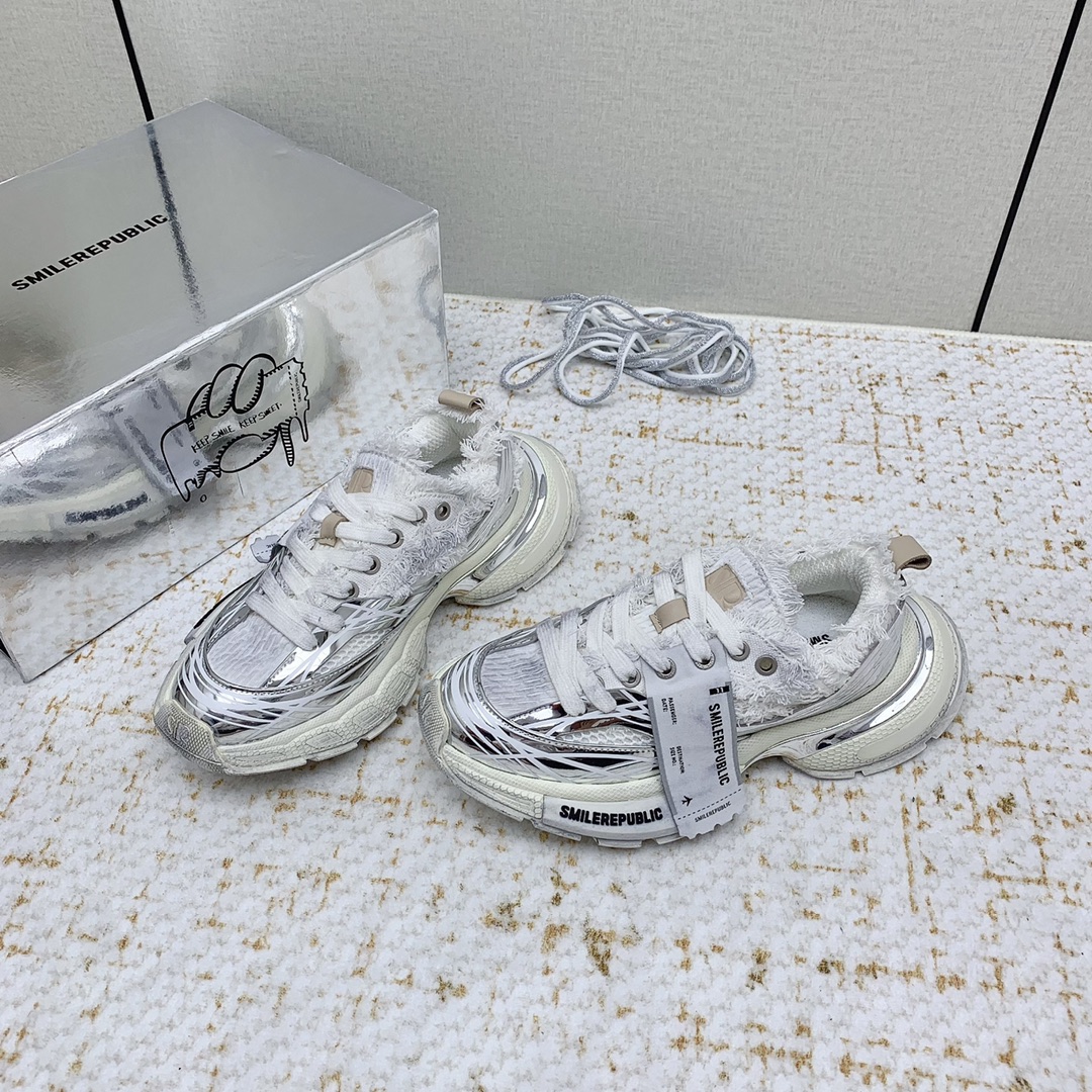 “Men’s Leisure Shoes: Smile Republic Collection Features Old Man’s Style with Thick Base” - 图片 5