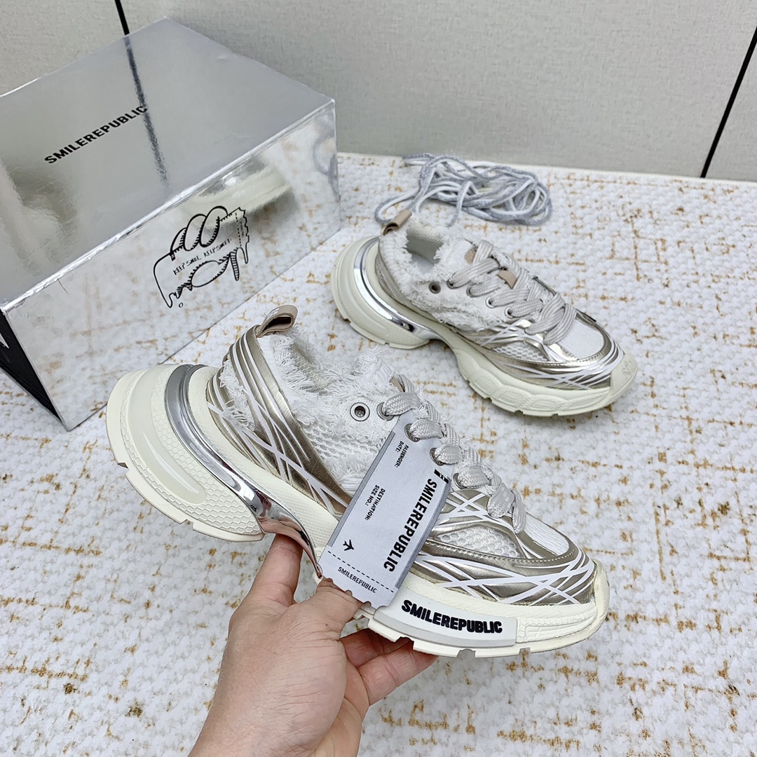 Smile Republic: Men’s Leisure Shoes Collection with Unique Designs and Sizes - 图片 6