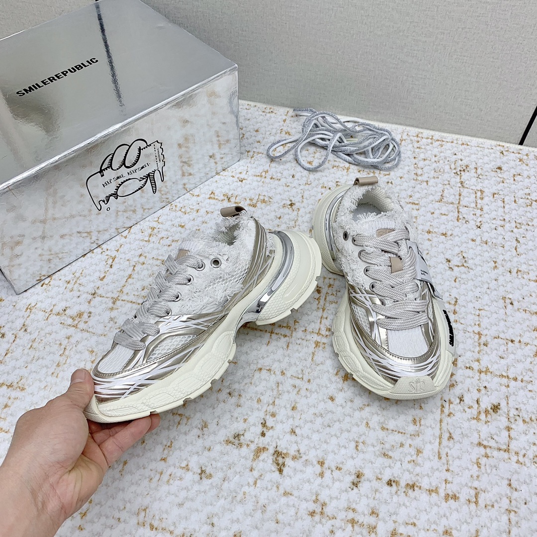 Smile Republic: Men’s Leisure Shoes Collection with Unique Designs and Sizes - 图片 5