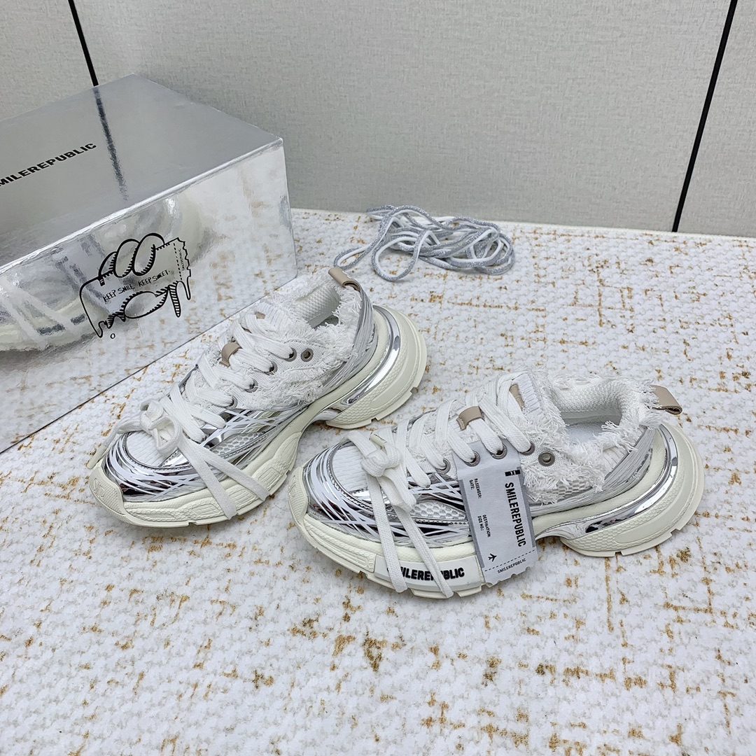 “Men’s Leisure Shoes at Smile Republic: Spring Collection Highlights” - 图片 5