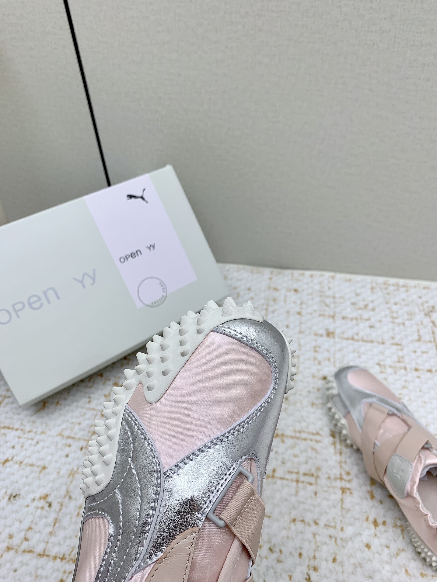 PUMA Mostro Power & Grace: High-tech Spring Shoes for Comfort and Style - 图片 7