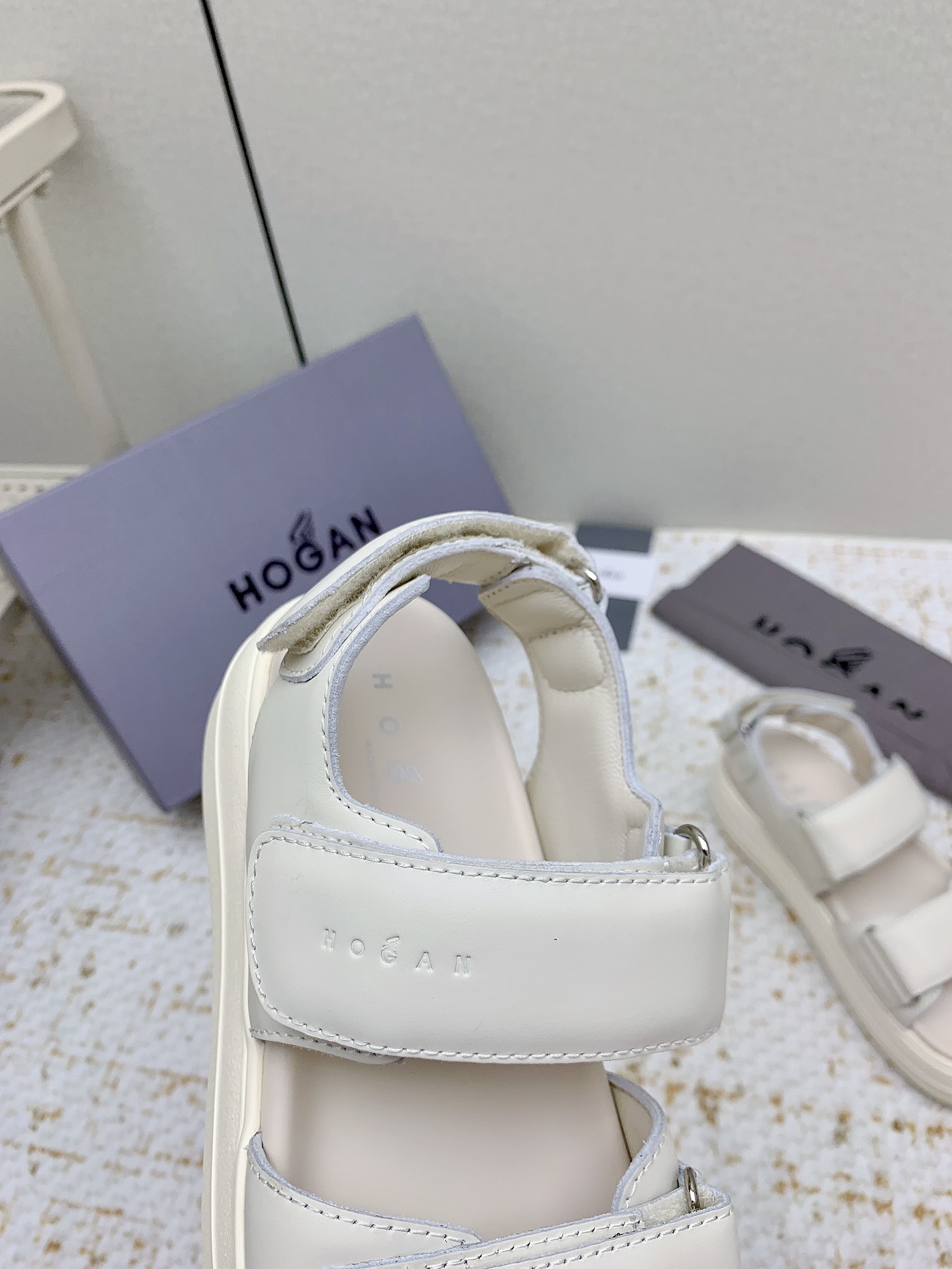 High-End Hogan Recreational Shoes Series with Custom-Made Features - 图片 7