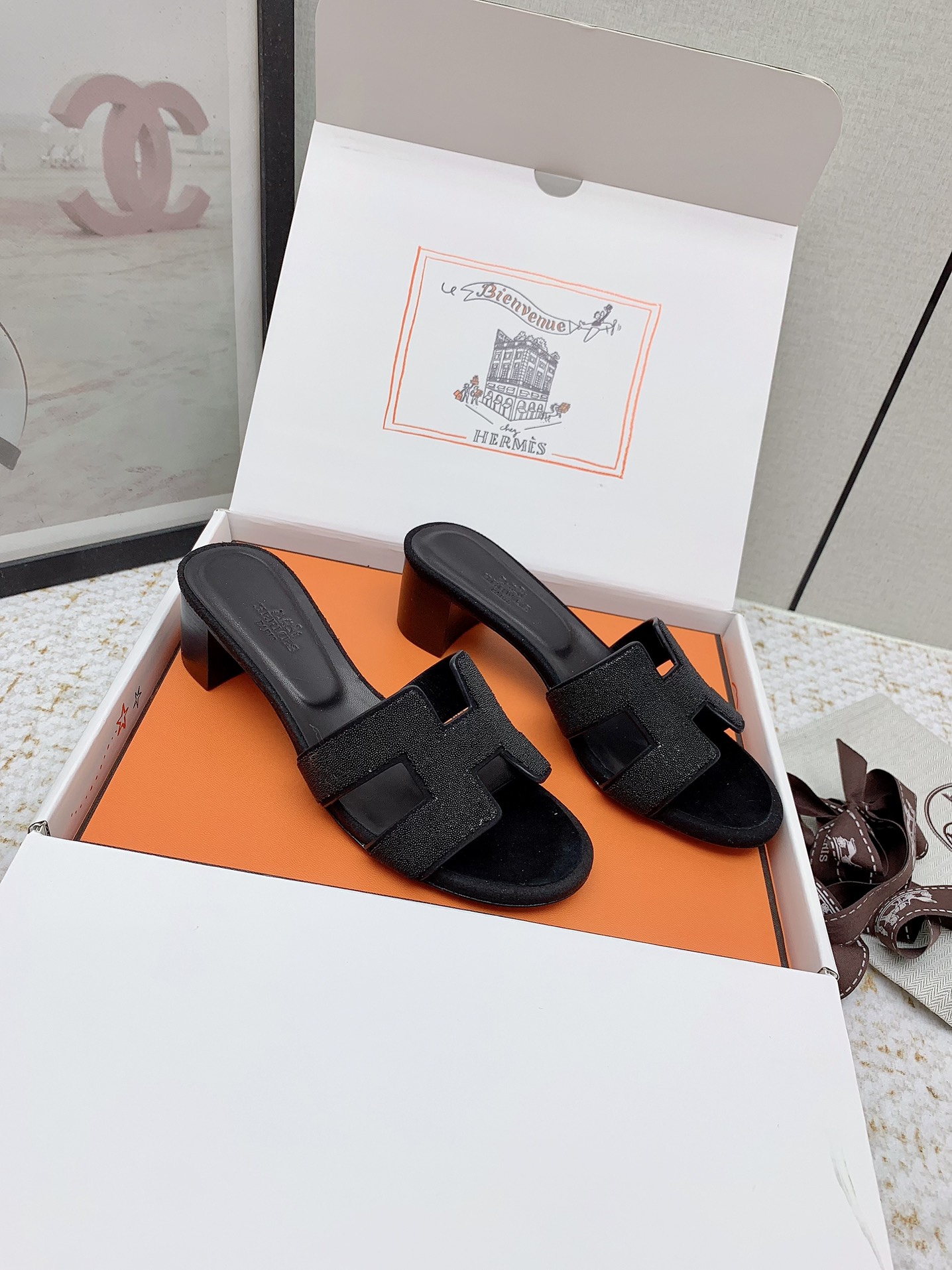 Hermes Oasis Black Leather Heeled Sandals Iconic 'H' Cutout Comfortable & Stylish 2 i1750228955 5210 7