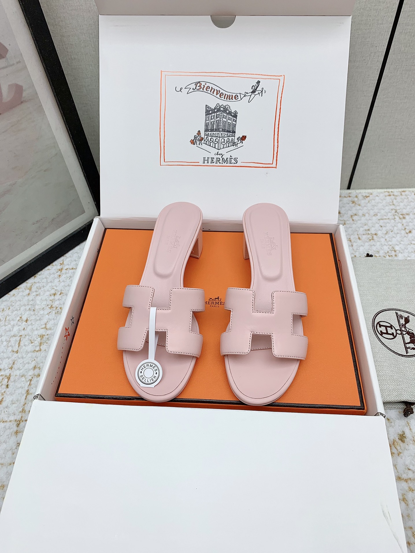 Hermes Oasis Pink Leather Heeled Sandals Iconic H-Cutout Slides 3 i1750229388 1751 8