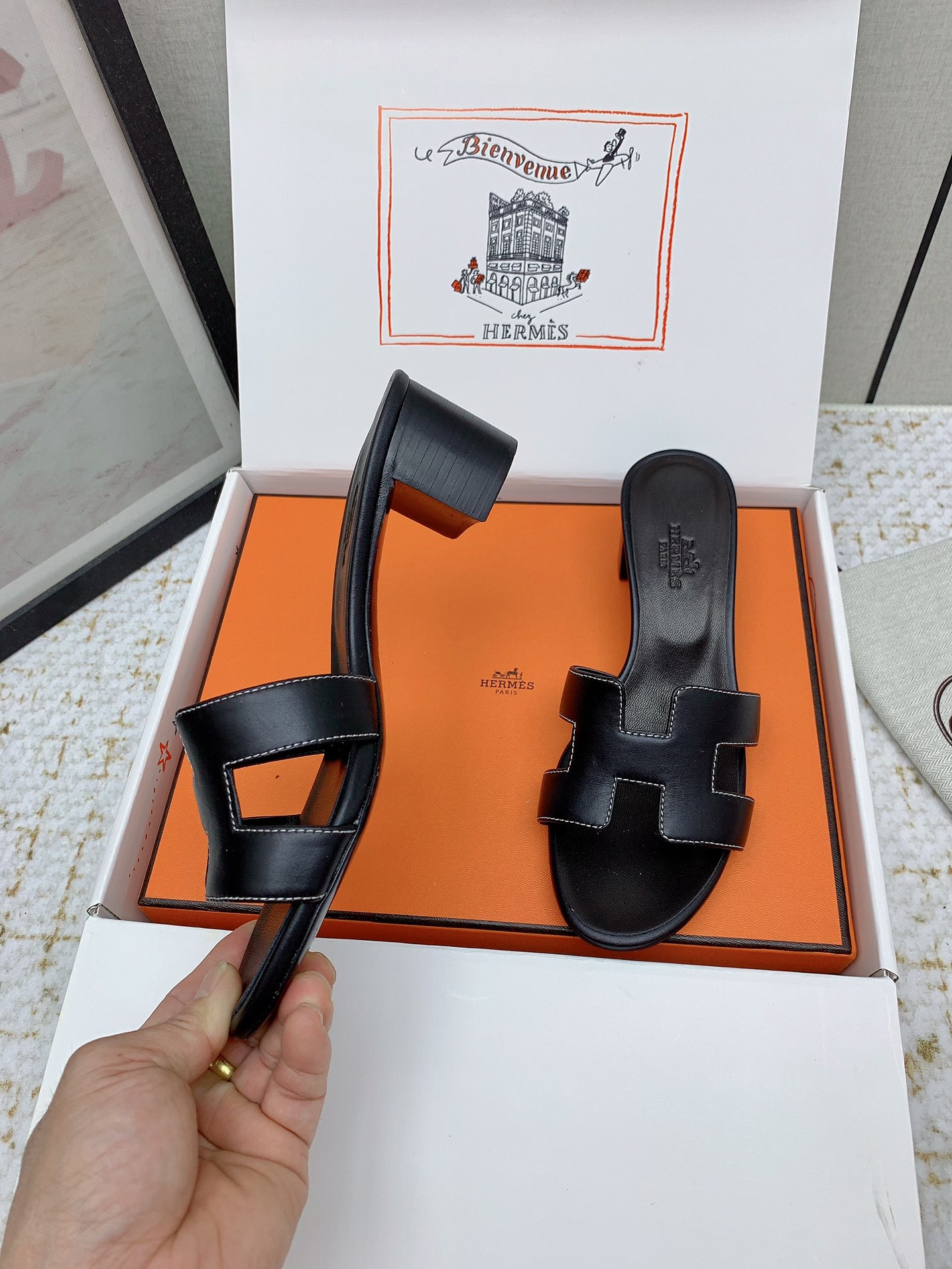 Hermes Oasis H-Cutout Heel Sandals - Luxurious Leather Slides for Women 5 i1750229721 874 0
